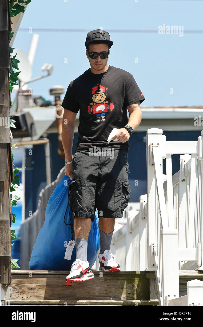 Vinny Guadagnino out and about on location for filming for ‘Jersey