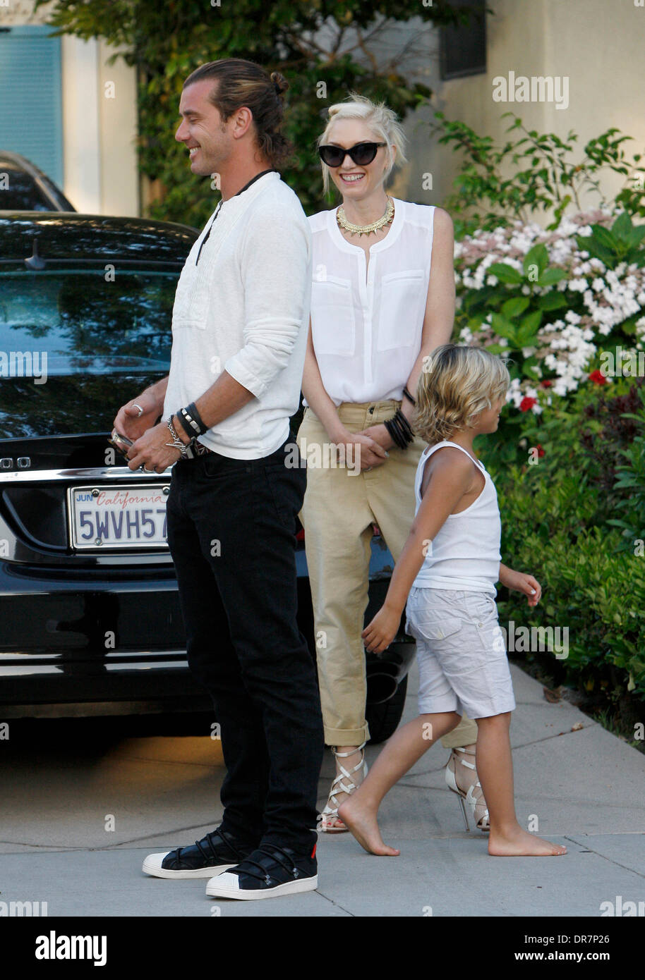Gwen Stefani, Gavin Rossdale and Kingston Rossdale arrive at Gwen's parents home to celebrate Fathers Day  Los Angeles, California - 17.06.12 Stock Photo