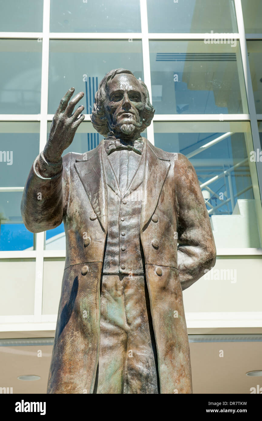 Jefferson davis statue hires stock photography and images Alamy