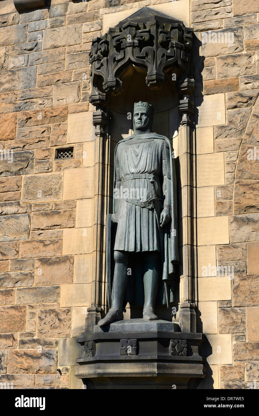 Statue of Robert I or Robert the Bruce in Edinburgh Castle, Edinburgh, Scotland, United Kingdom Stock Photo