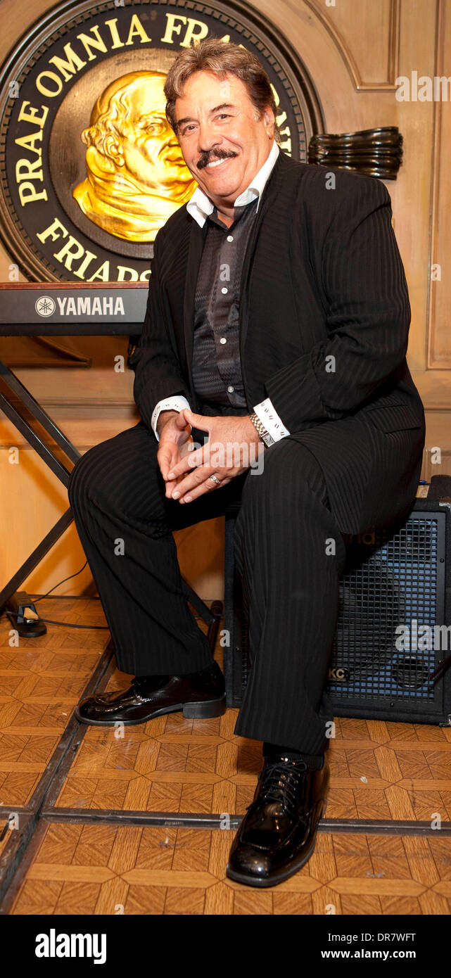 Tony Orlando Friars Club Salutes The Legendary Marilyn McCoo and Billy