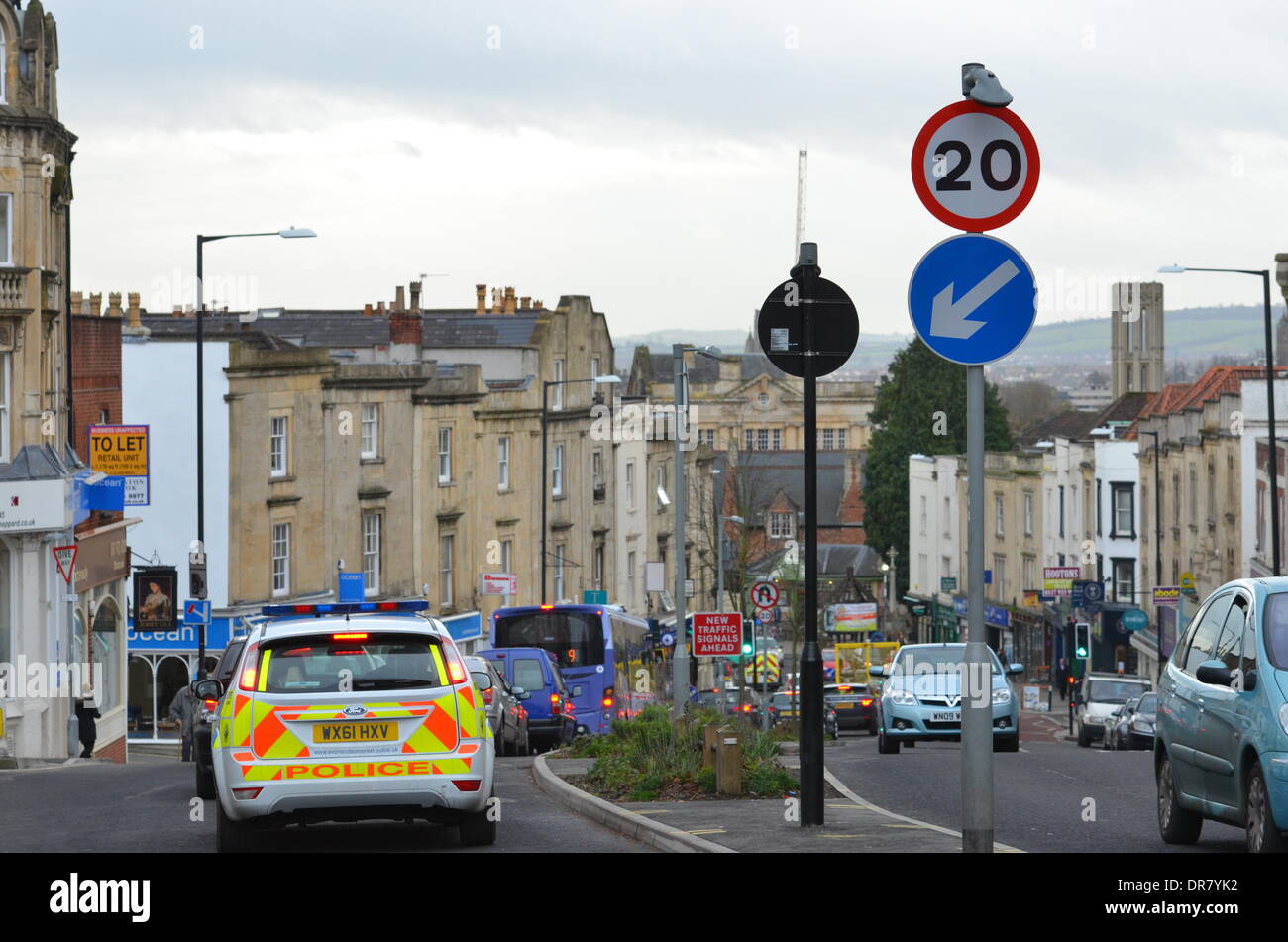 Bristol, UK. 21st January 2014. 20mph speed limits which are enforceable came into effect this morning in the City of Bristol. Credit:  Robert Timoney/Alamy Live News Stock Photo