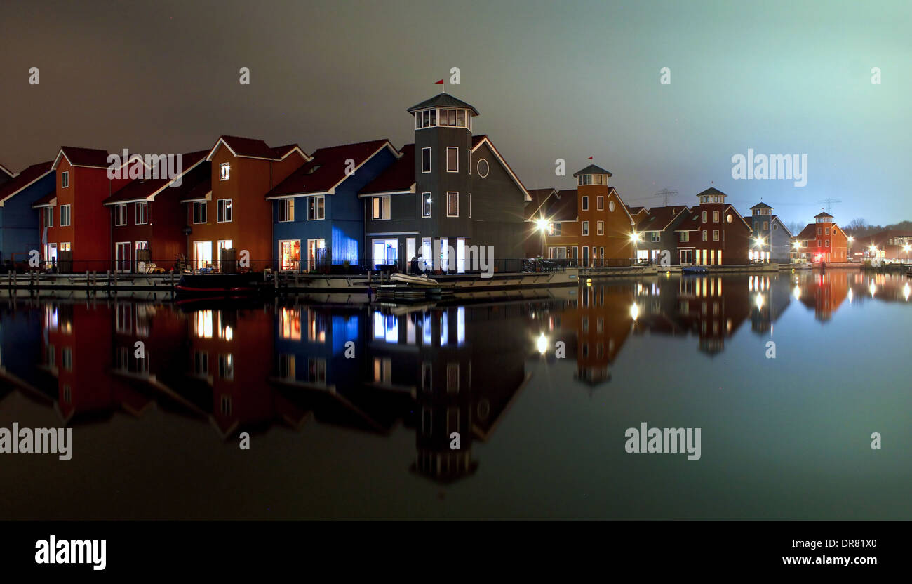 Colourful Scandinavian-style wooden houses at Reitdiephaven, Groningen, The Netherlands Stock Photo