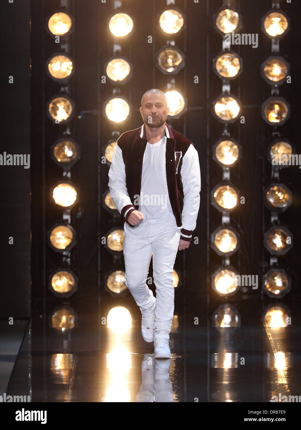 Paris, France. 21st Jan, 2014. French designer Alexandre Vauthier presents his spring/summer 2014 collection during the Paris Haute Couture fashion week, in Paris, France, 21 January 2014. Paris Haute Couture fashion shows run until 22 January 2014. Photo: Hendrik Ballhausen/dpa/Alamy Live News Stock Photo