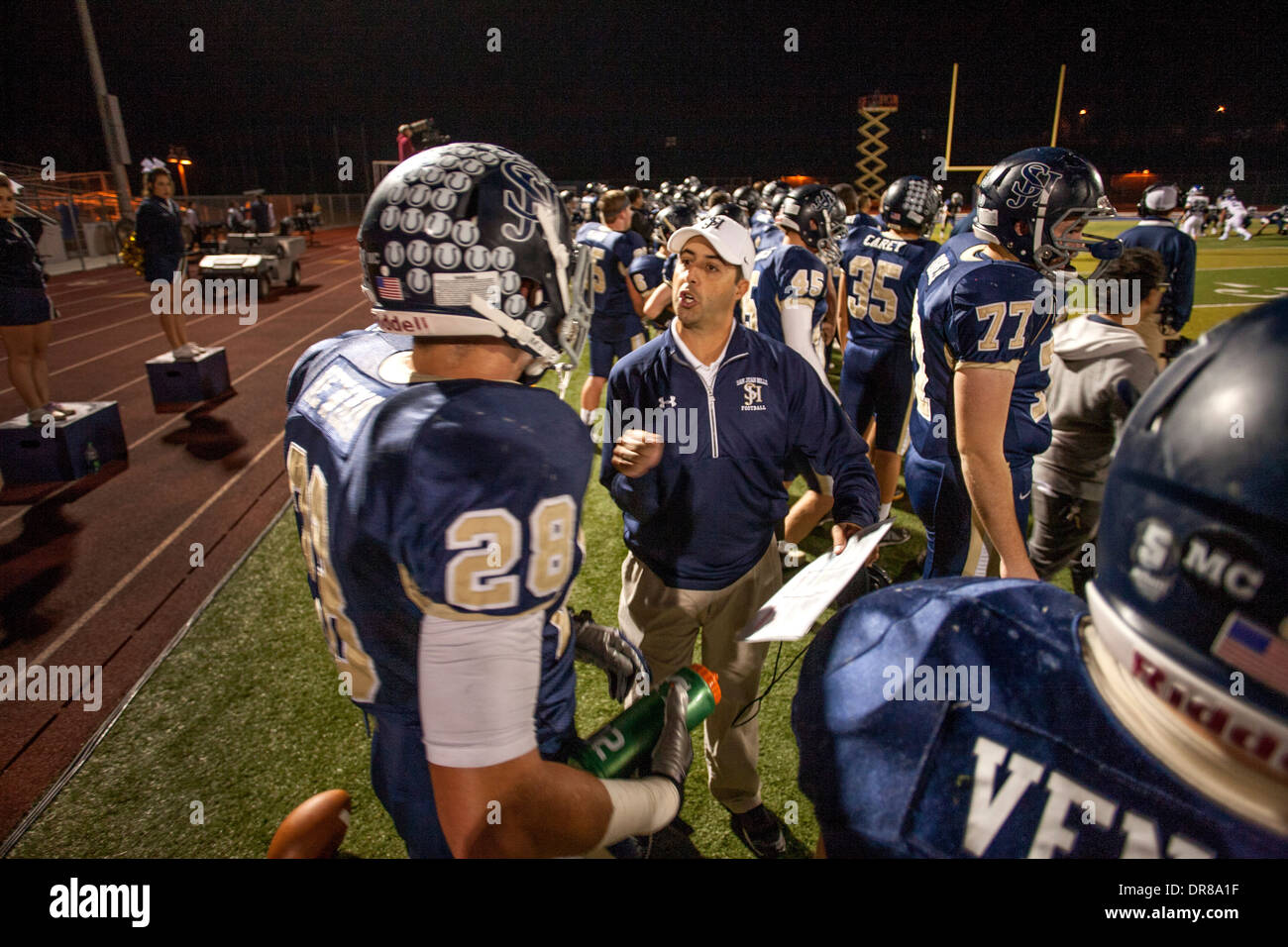 Supporting football hires stock photography and images Alamy