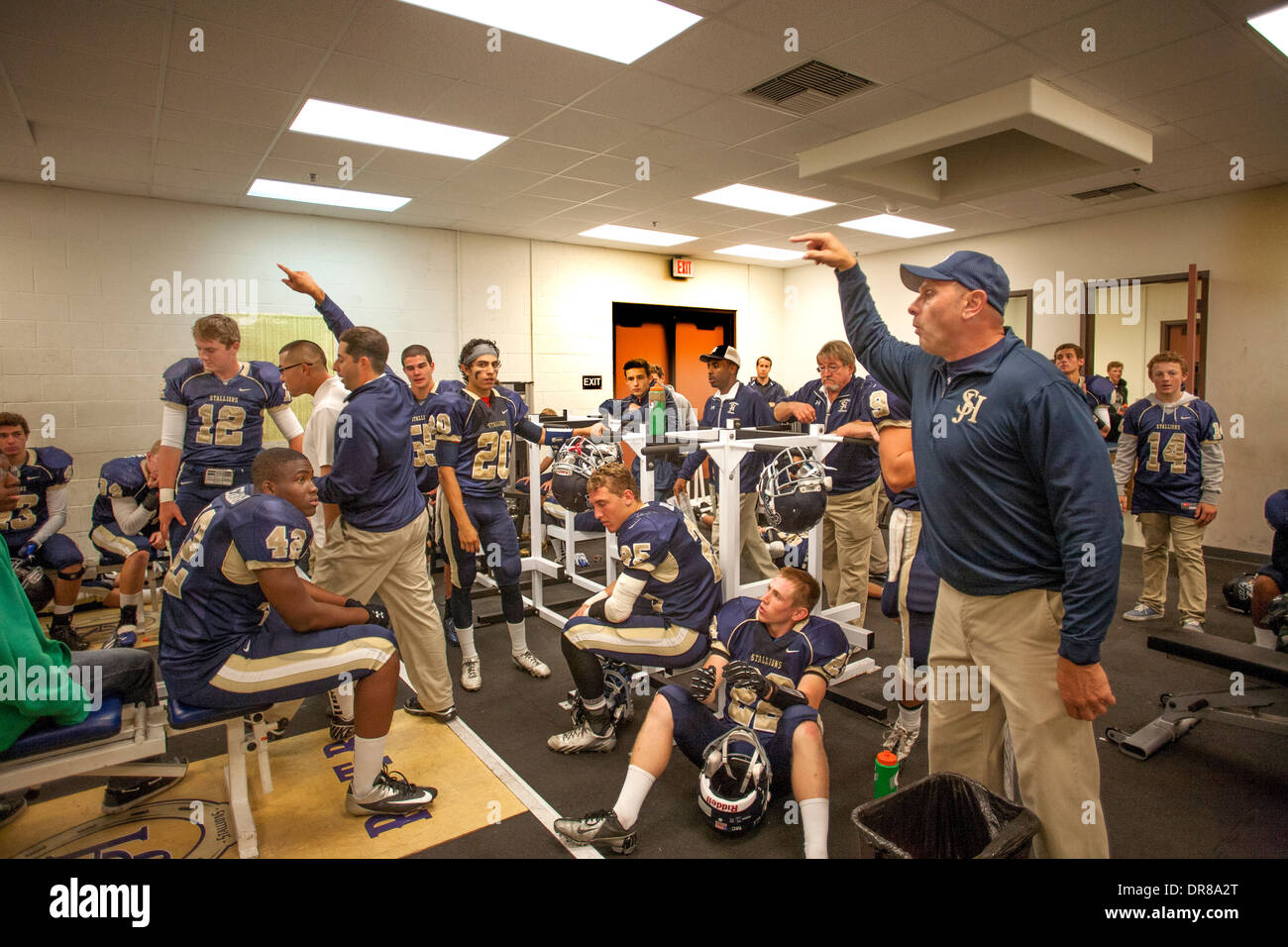 Coach inspire athletes hires stock photography and images Alamy