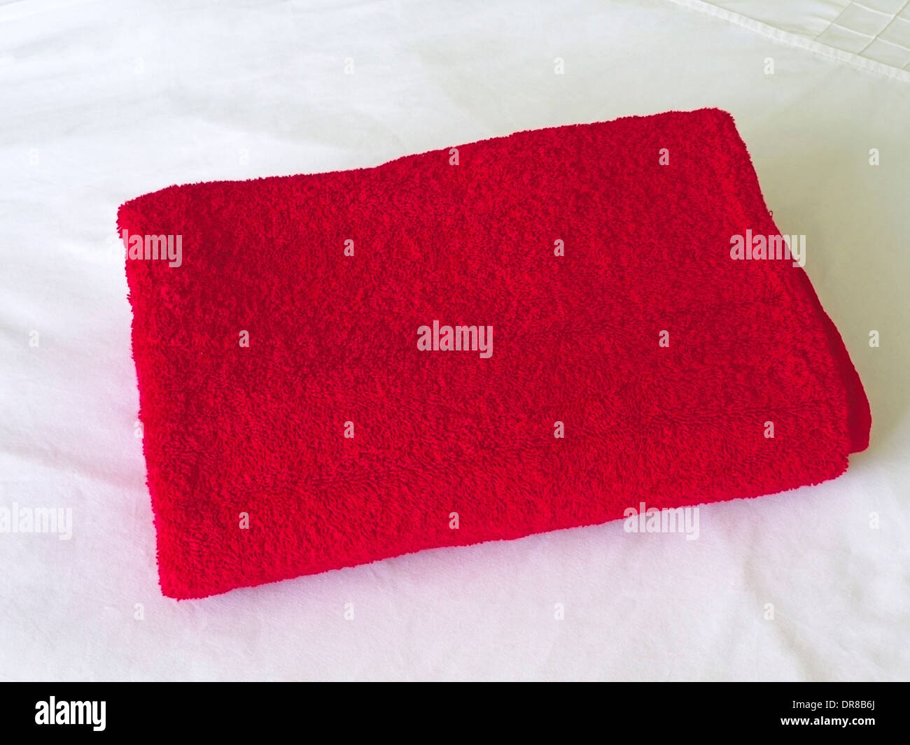 Towels and sheets hires stock photography and images Alamy