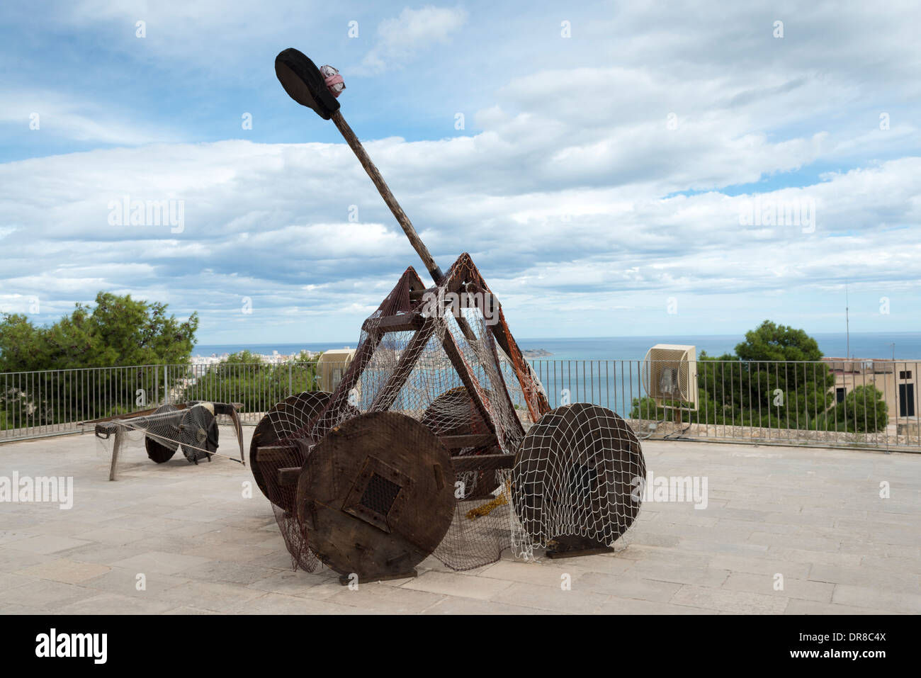 Historic catapult on Santa Barbara Castle, Alicante, Costa Blanca, Spain Stock Photo