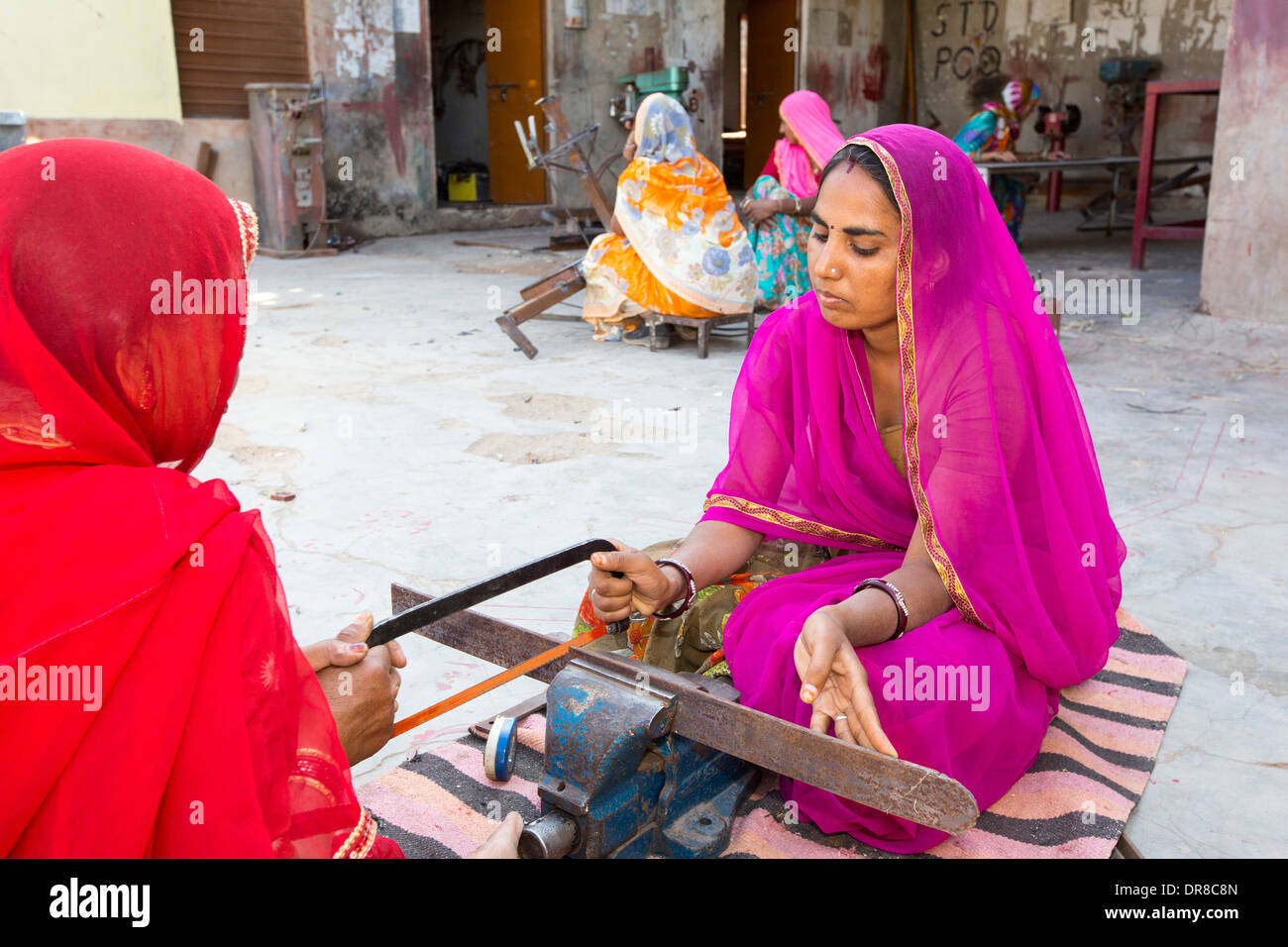 Women Constructing Solar Cookers At The Barefoot College In Tilonia 