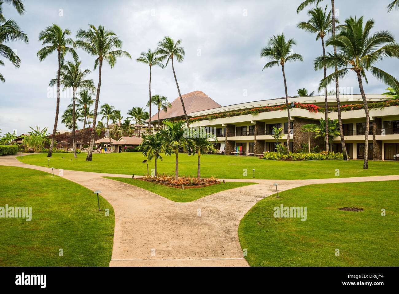 An idyllic Hawaiian resort hotel on the island of Maui. Stock Photo