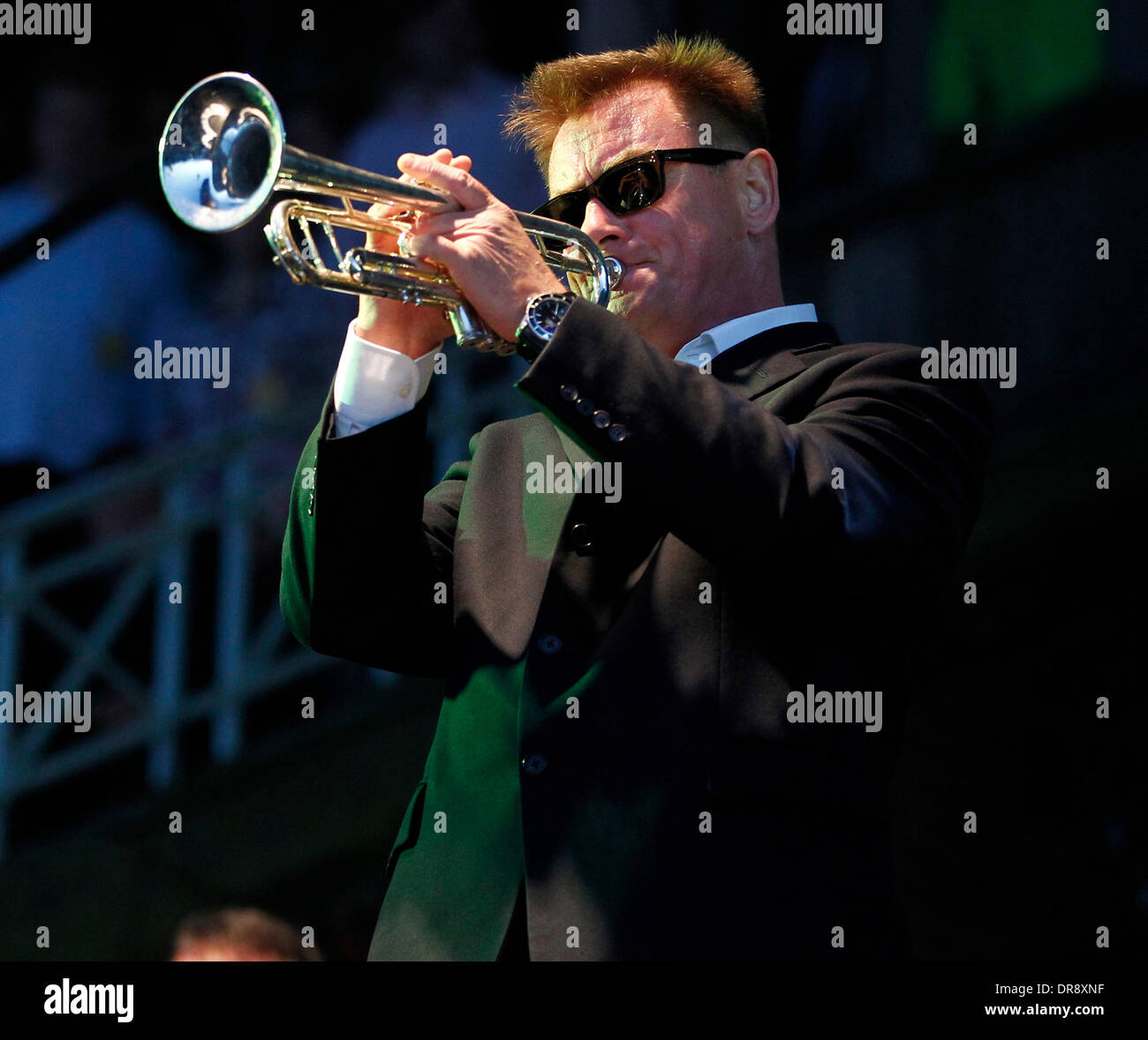 Chas smash hires stock photography and images Alamy