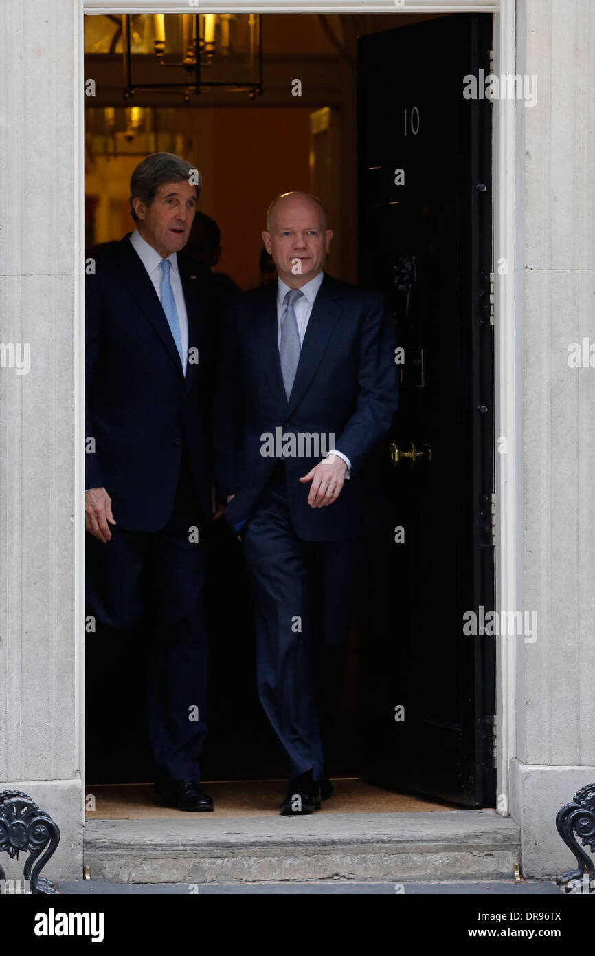 US Secretary of State John Kerry (L) and his British counterpart William Hague (R) outside number 10 Downing Street before their Stock Photo