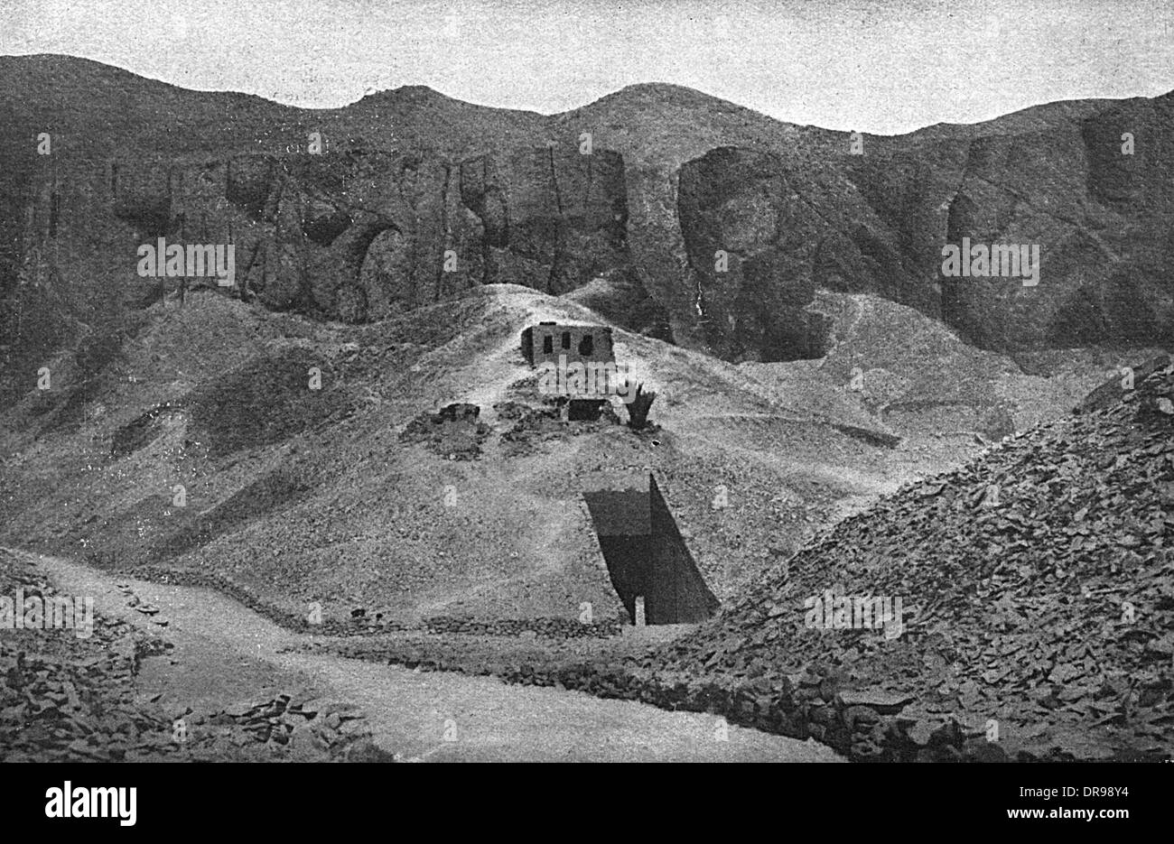 Archeology Black and White Stock Photos & Images - Alamy