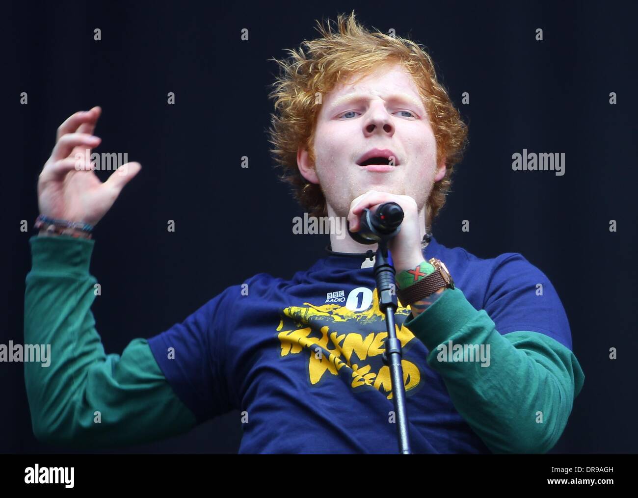 Ed Sheeran performing live on stage at BBC Radio 1's Hackney Weekend ...