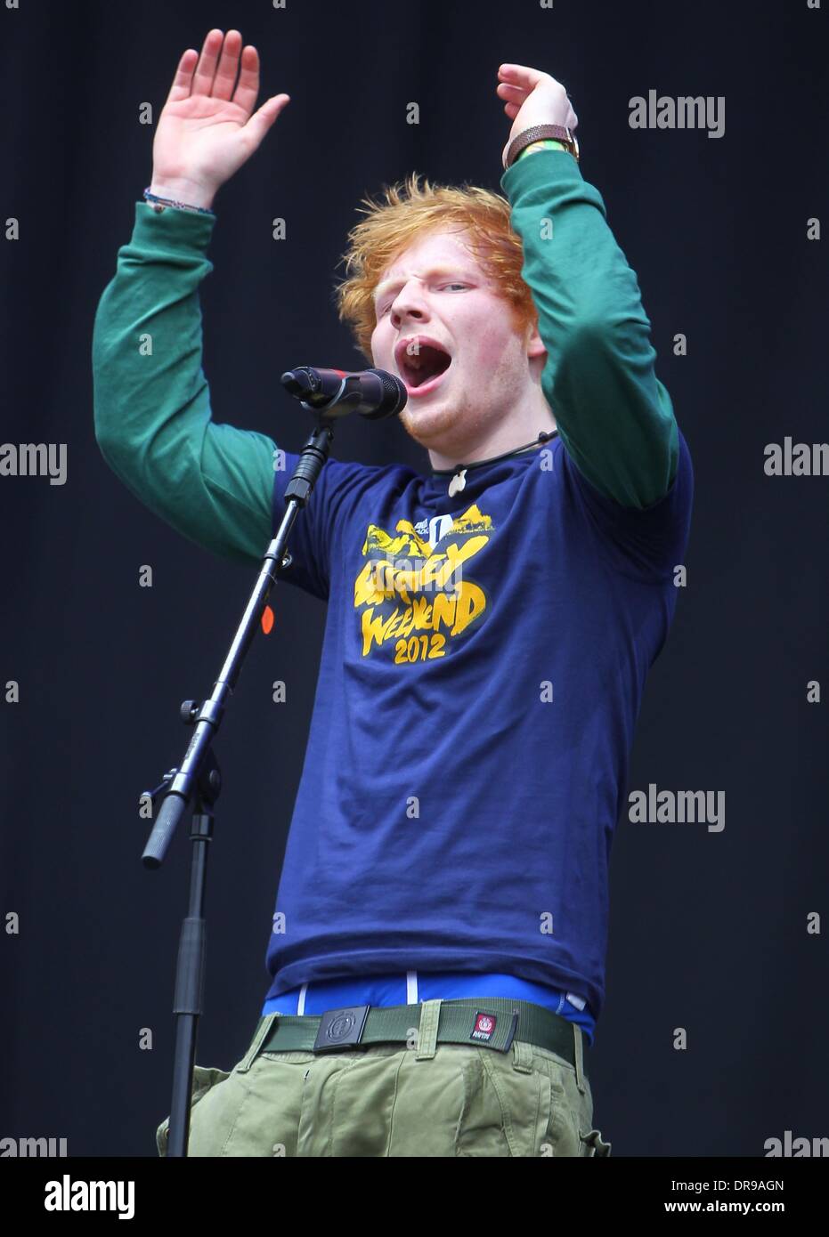 Ed Sheeran performing live on stage at BBC Radio 1's Hackney Weekend ...