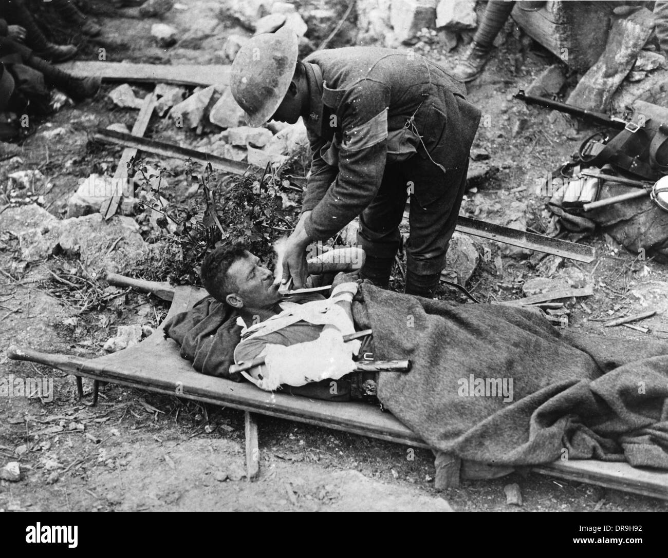 Injured soldier 1918 Stock Photo