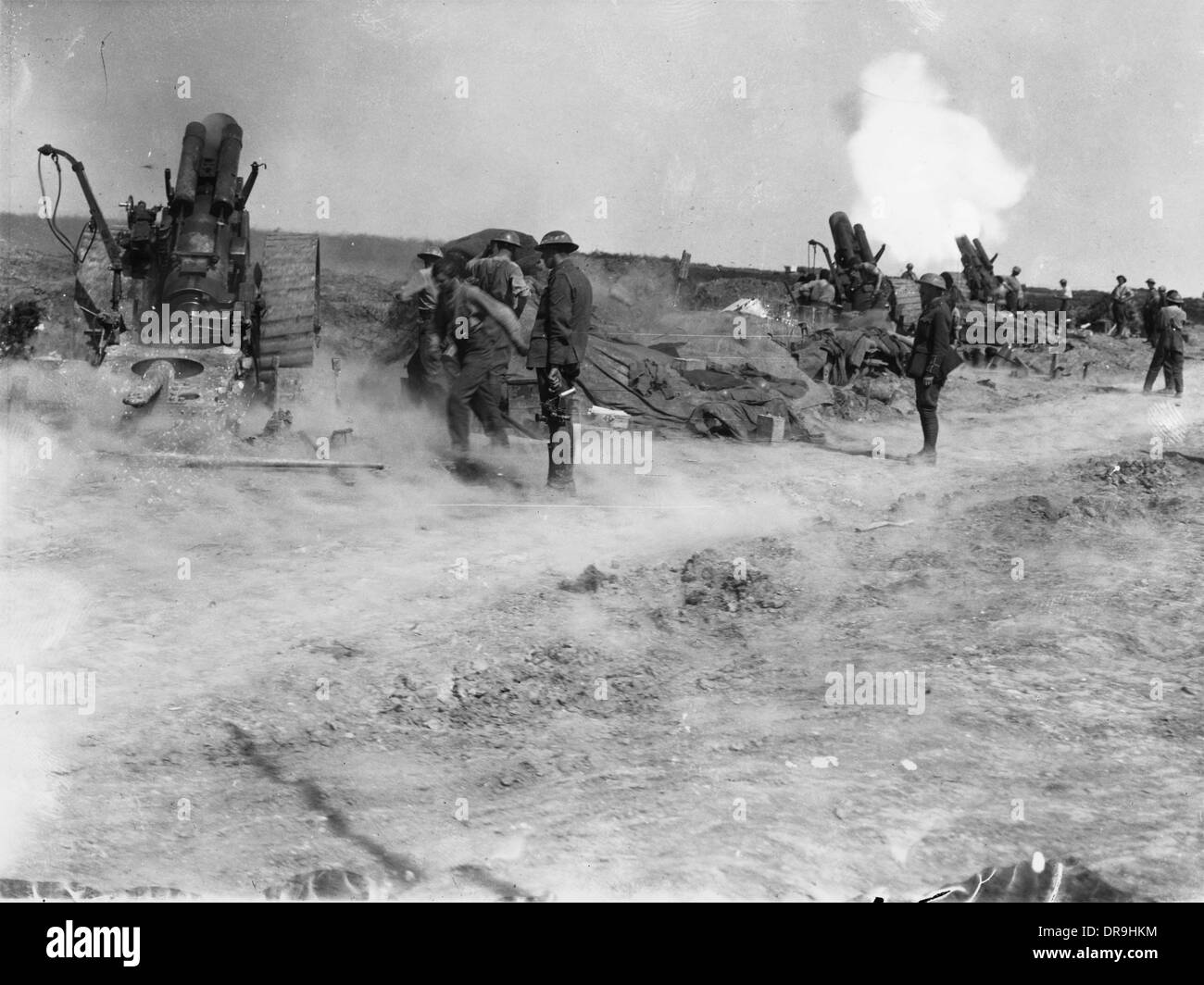 Howitzer battery 1917 Stock Photo