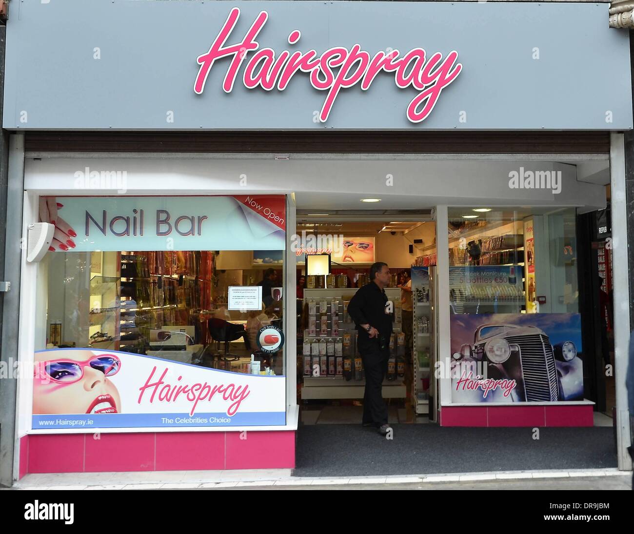 Hairspray, Henry Street The cast of TV3's Celebrity Salon made over