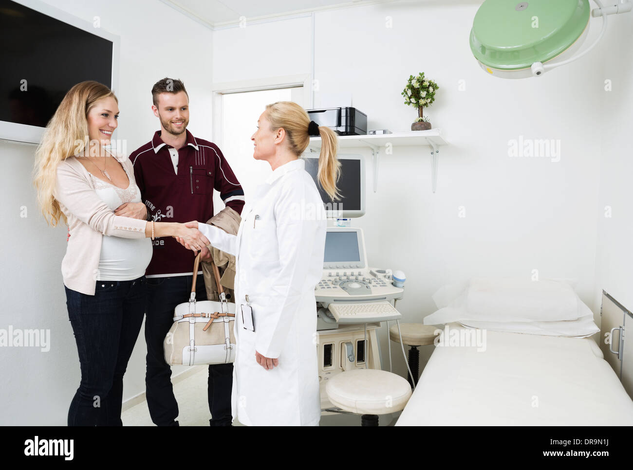 Gynecologist couple hi-res stock photography and images - Alamy