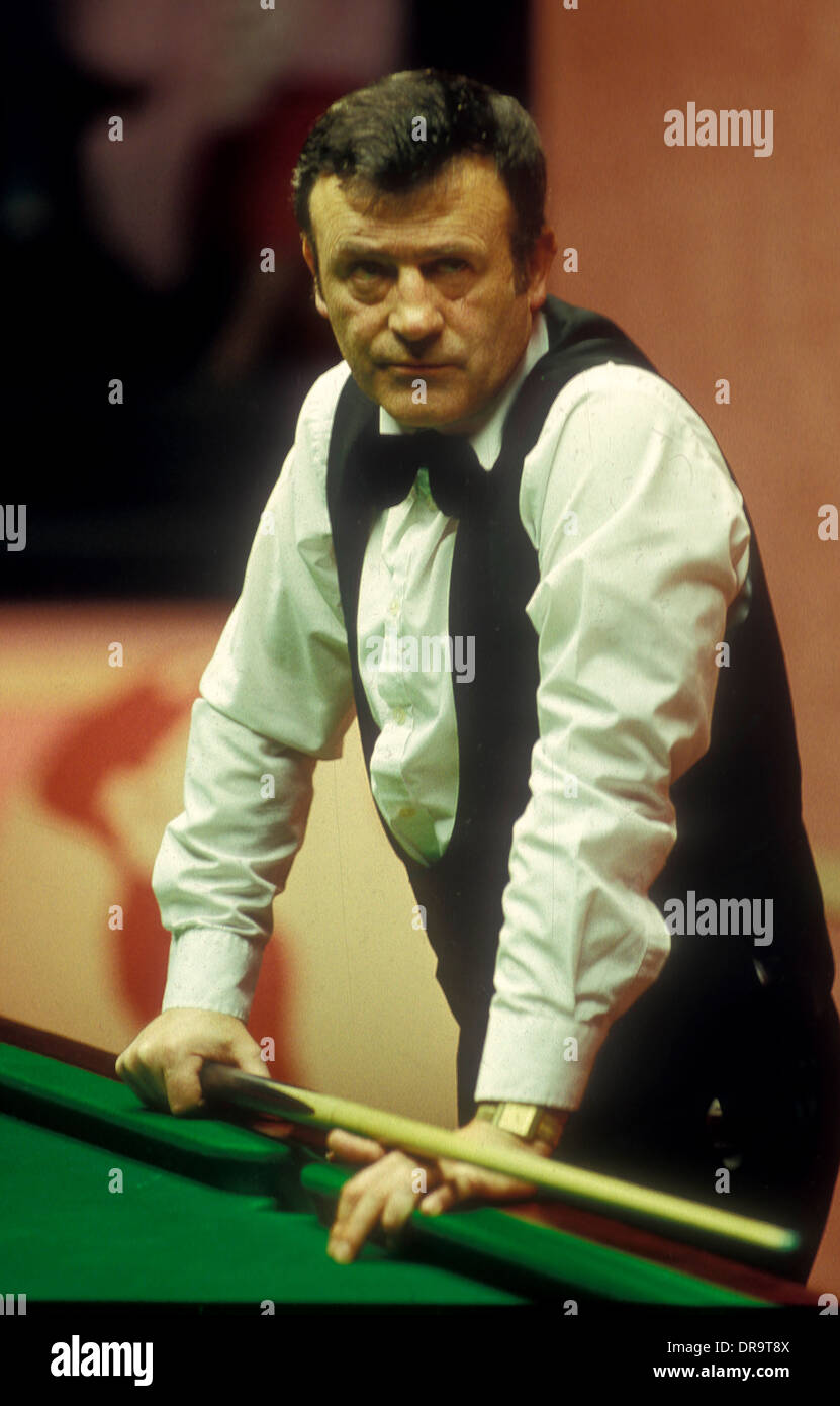 Doug Mountjoy at The Embassy World Snooker Tournament, Crucible Theatre Sheffield in the early 1980’s Stock Photo