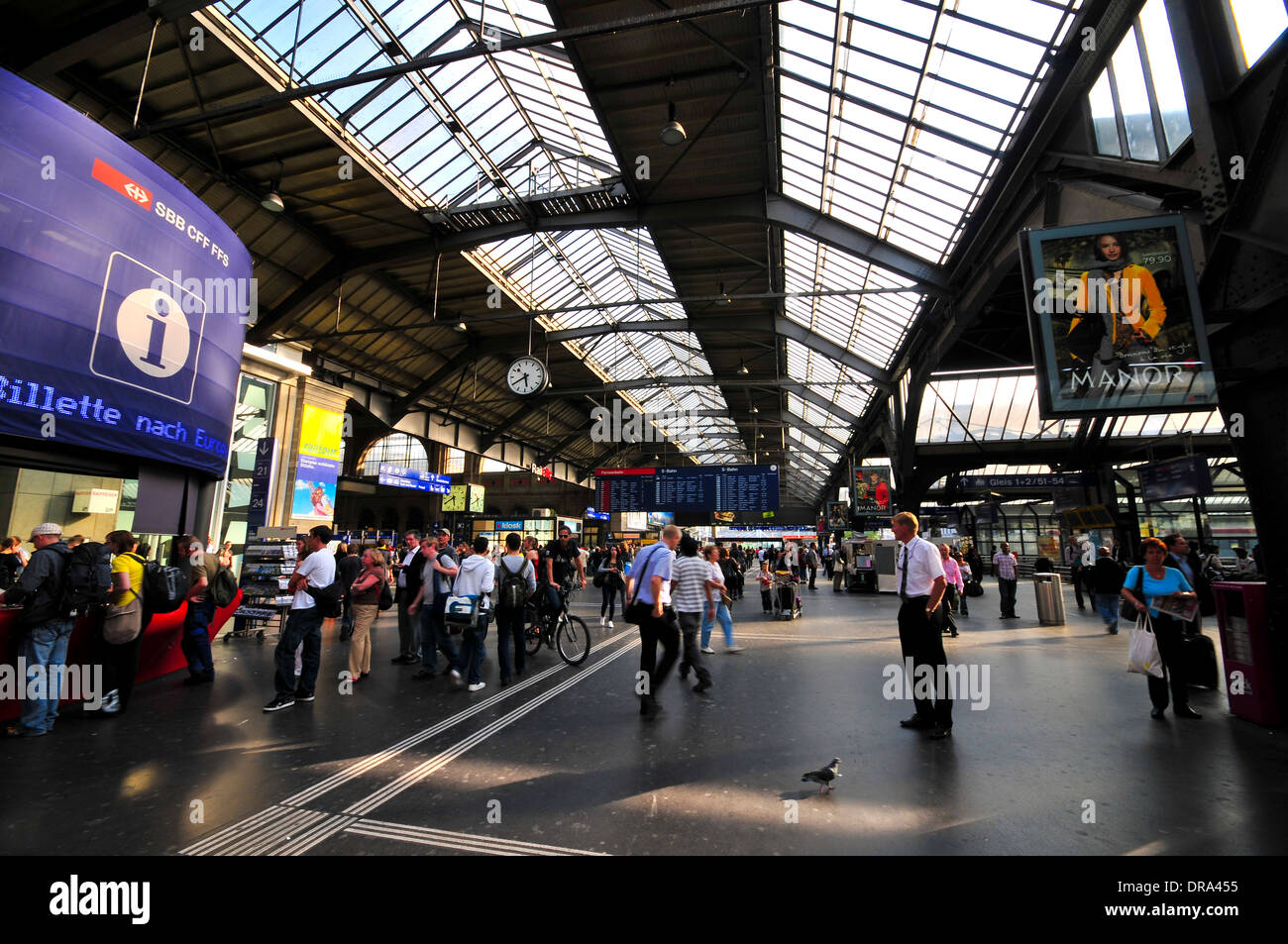 Zurich Main Train Station Stock Photo 65990993 Alamy