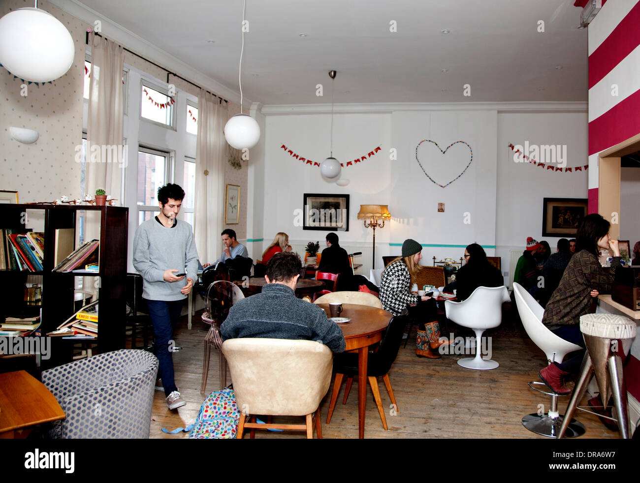 Ziferblat in Shoreditch is the first pay-as-you-go cafe in London Stock