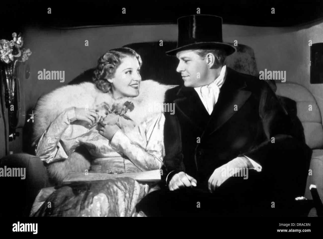 SWEETHEARTS (1938) NELSON EDDY, JEANETTE MCDONALD, W S VAN DYKE II (DIR) SWHT 001 MOVIESTORE COLLECTION LTD Stock Photo