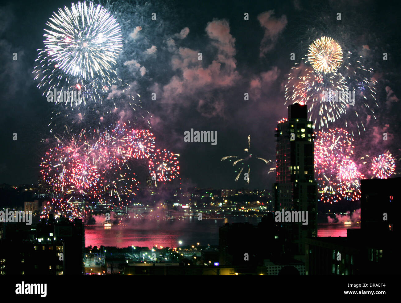 The Macy's Fourth of July Fireworks Display on the Hudson River for ...