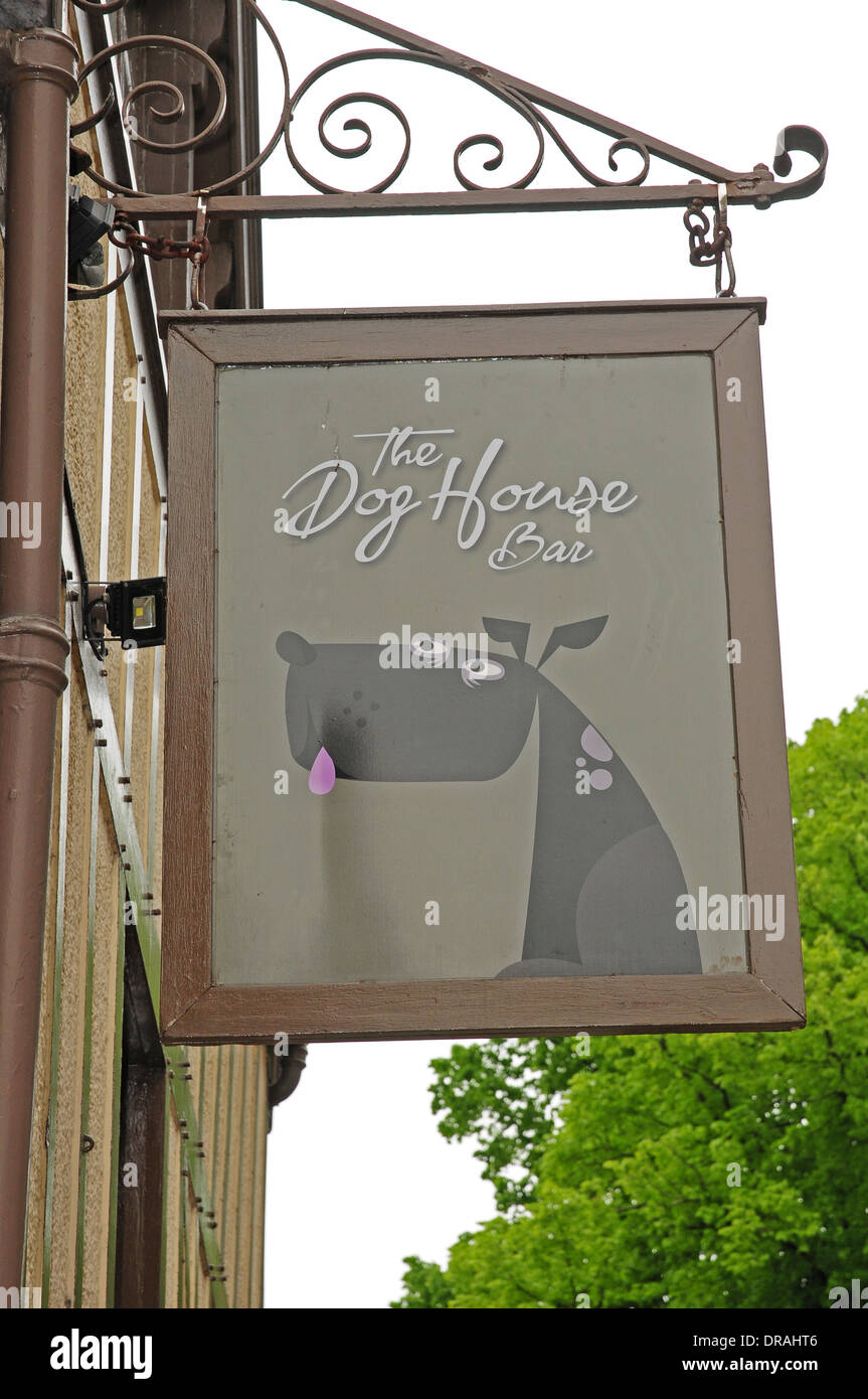 Sign for The Dog House Bar, Norwich Stock Photo Alamy