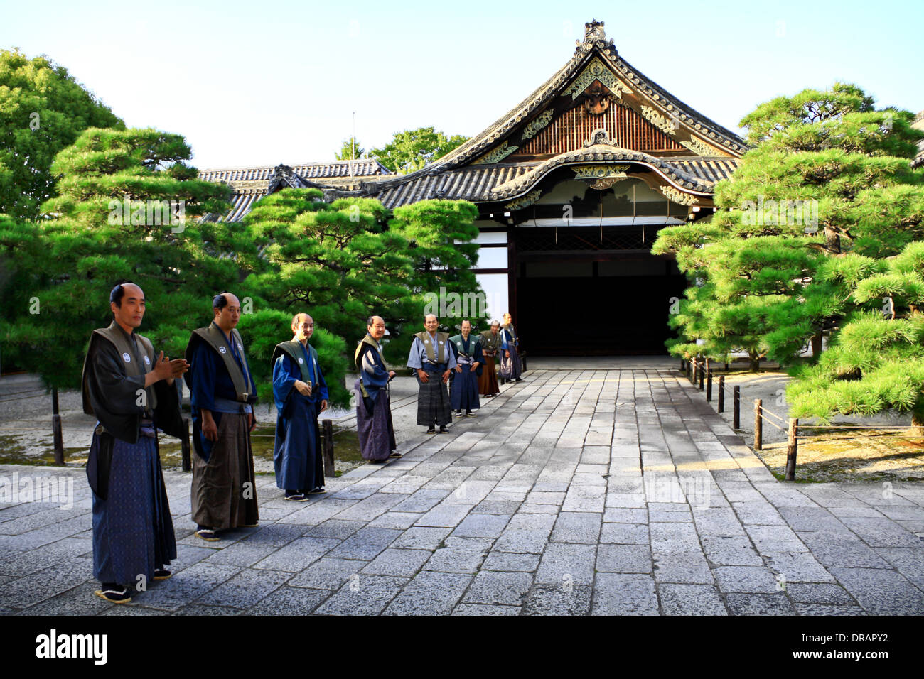 Nishi honganji temple kyoto hi-res stock photography and images - Alamy