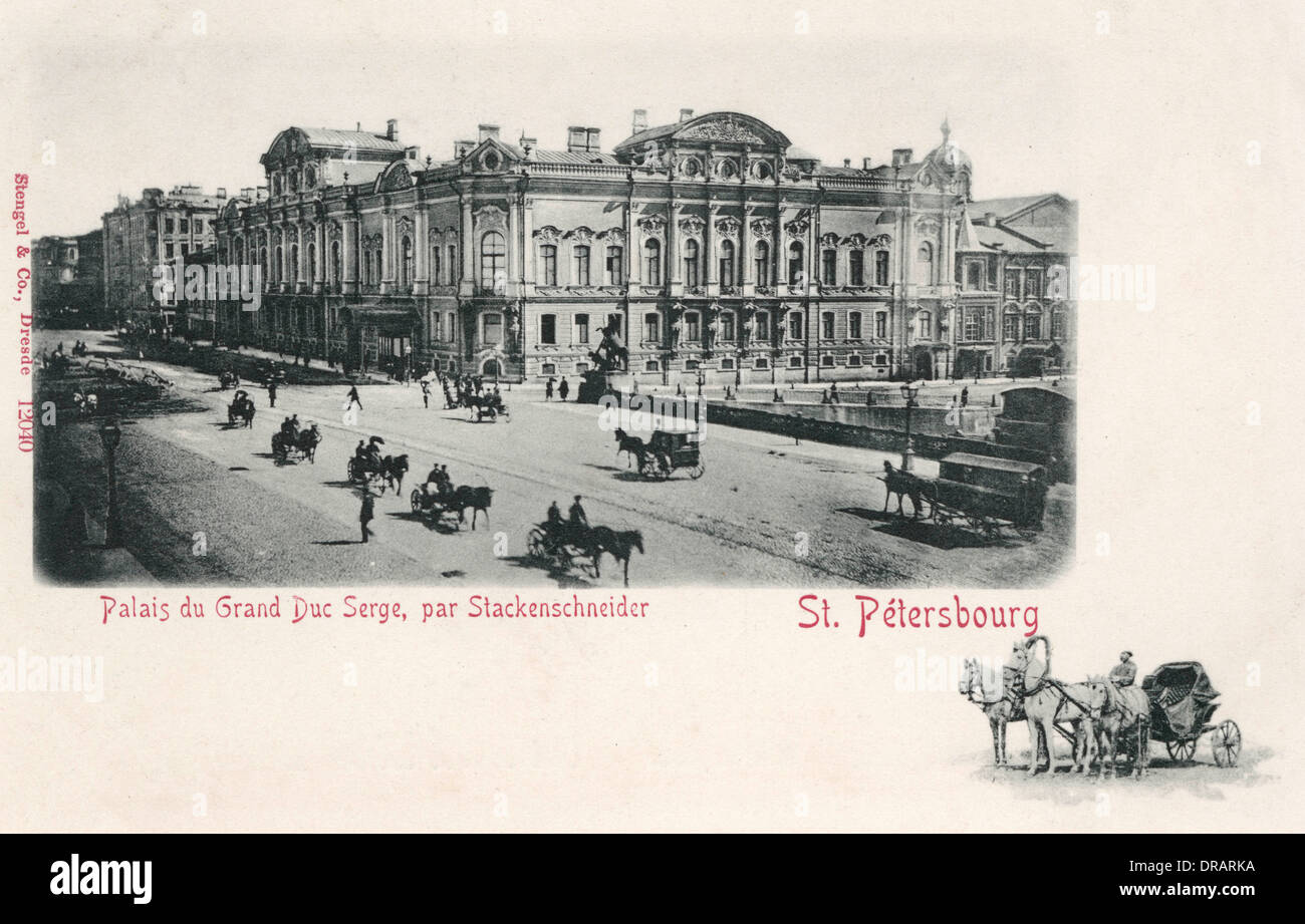 Anichkov palace hires stock photography and images Alamy