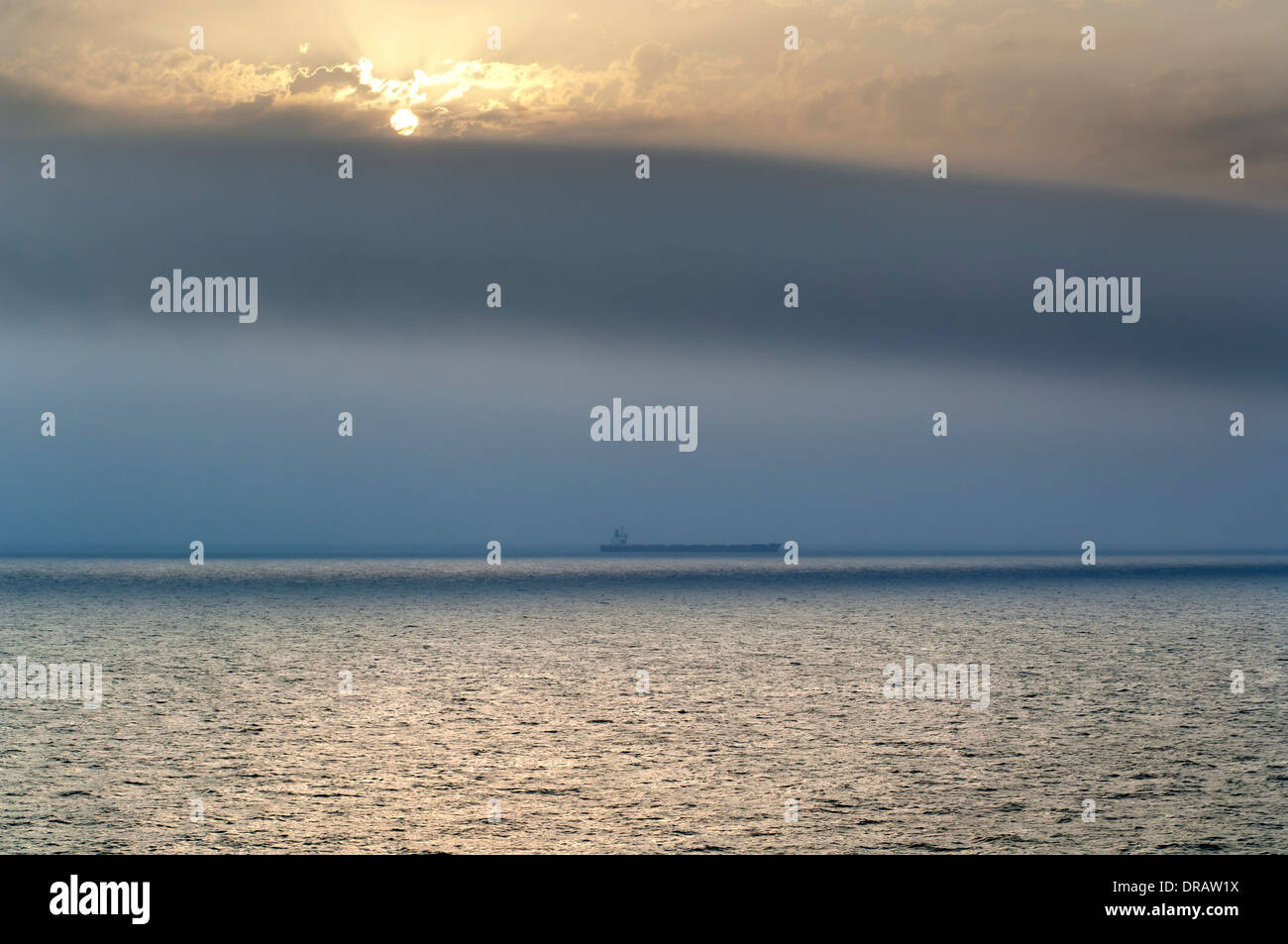 Container ship sea sunset hi-res stock photography and images - Alamy
