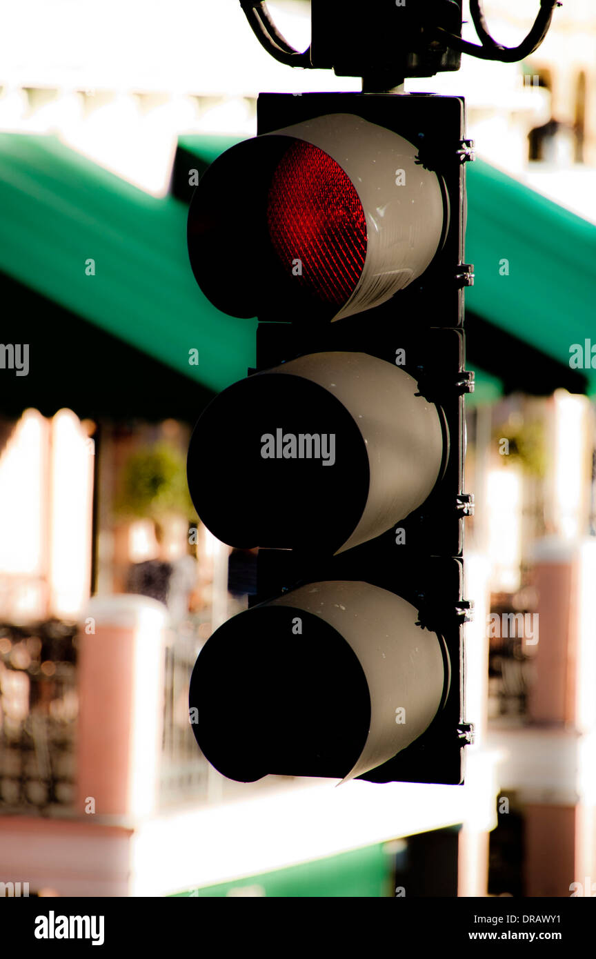 Red traffic light eye level hi-res stock photography and images - Alamy