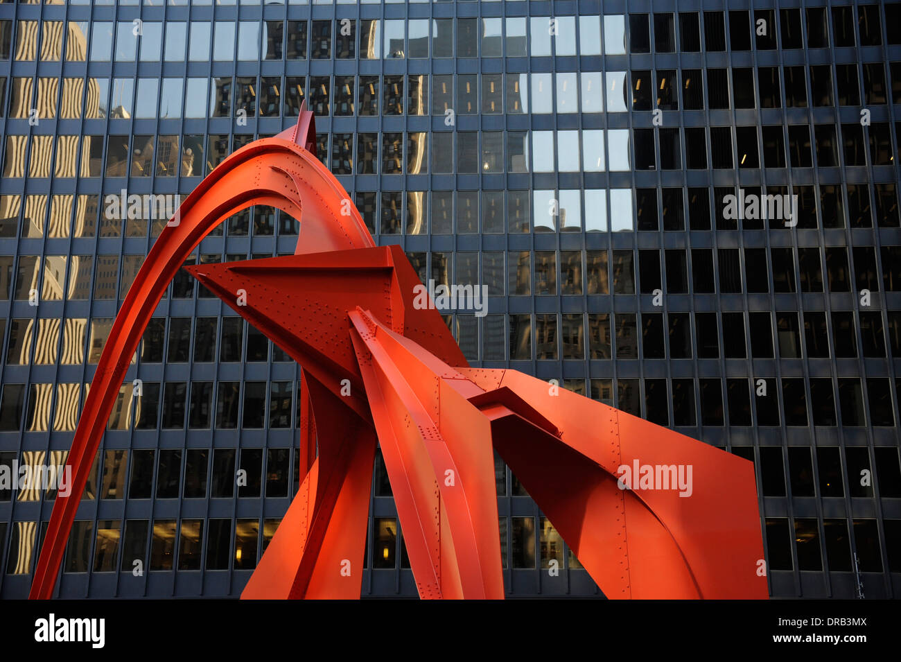 Flamingo" sculpture in Chicago's Federal Plaza by Alexander Calder. Chicago,  Illinois Stock Photo - Alamy