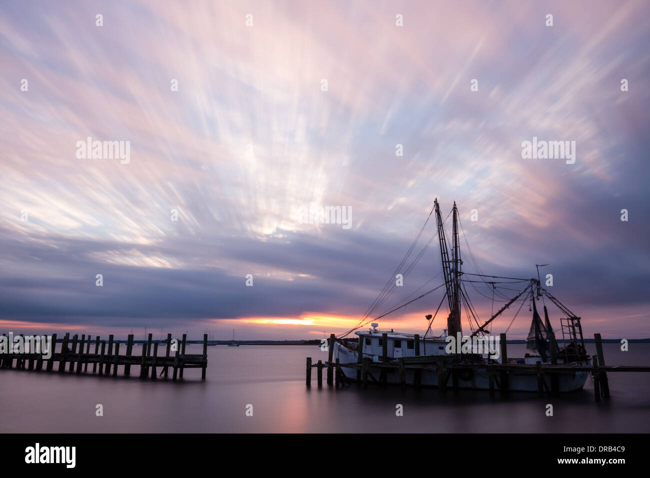 Boat Tied To Dock High Resolution Stock Photography and Images - Alamy