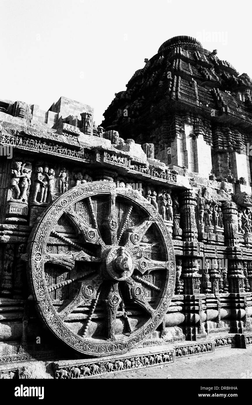 Chariot Wheel, Konark Sun Temple, Puri, Orissa, Odisha, India, 1977, old vintage 1900s picture Stock Photo
