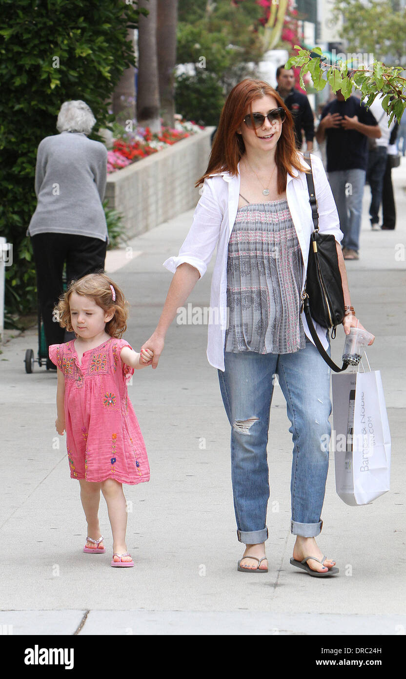 Alyson Hannigan And Her Adorable Daughter Satyana Head To A Nail