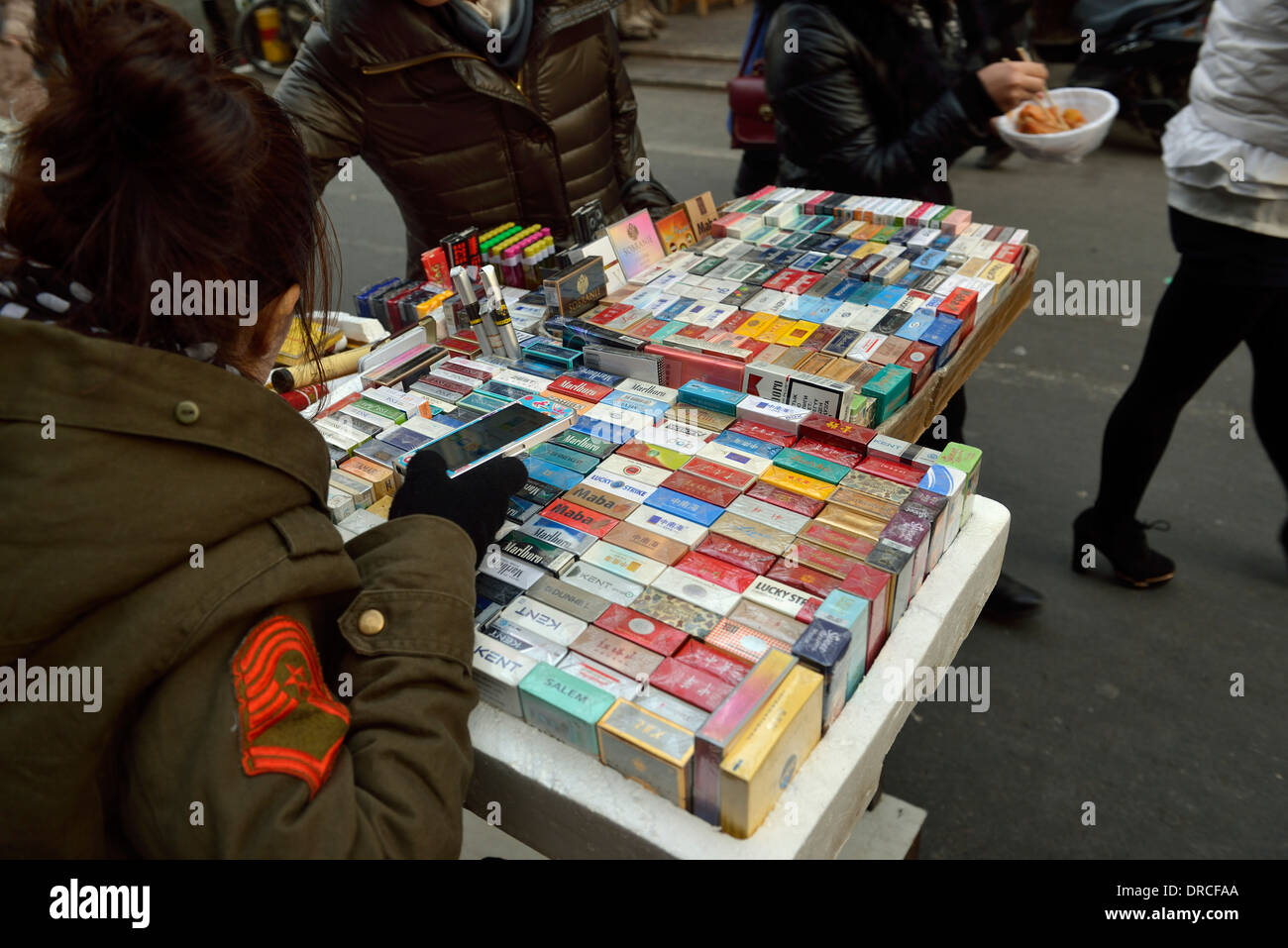 Chinese cigarettes hires stock photography and images Alamy