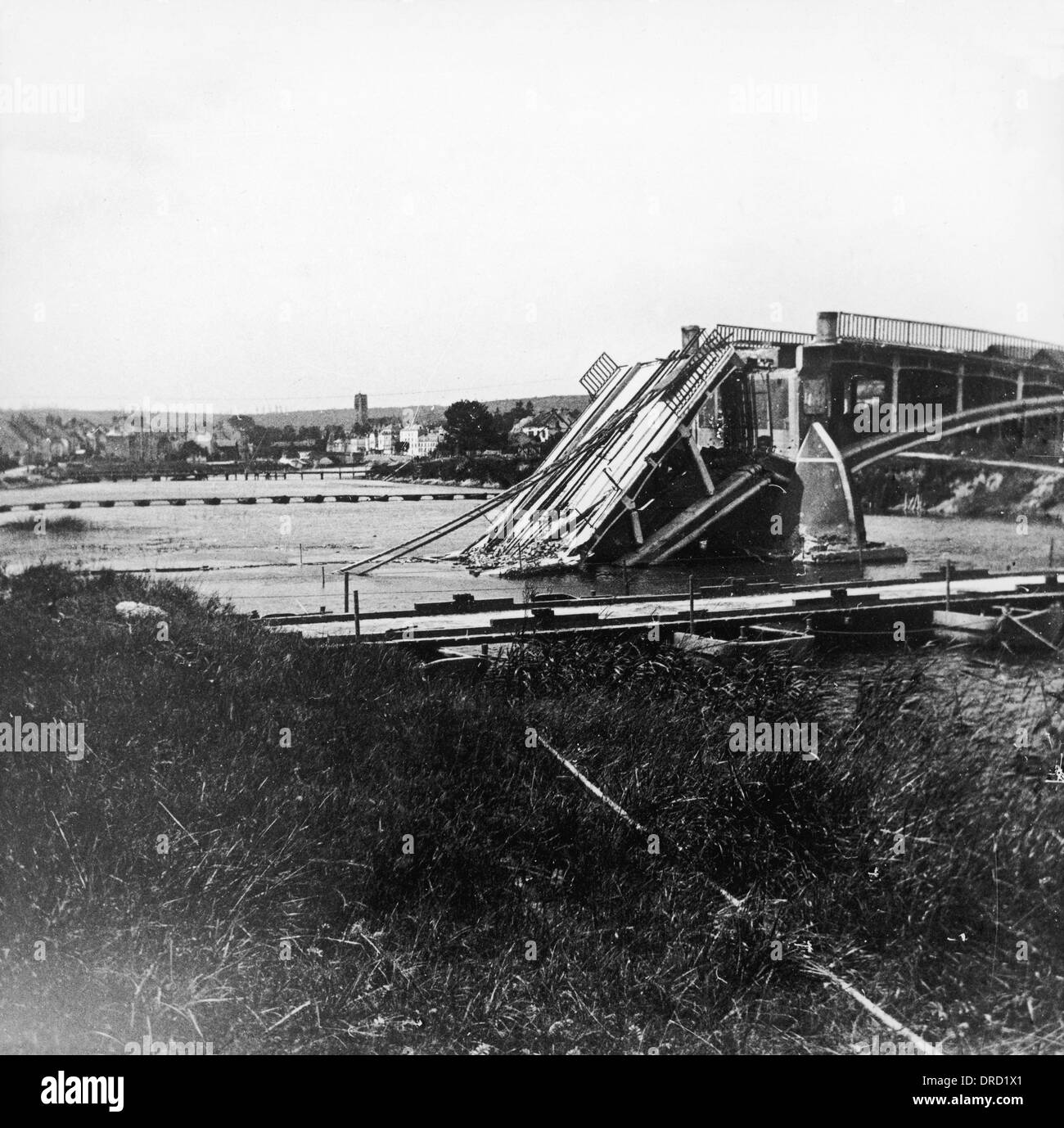 Destroyed bridge over the Marne WWI Stock Photo