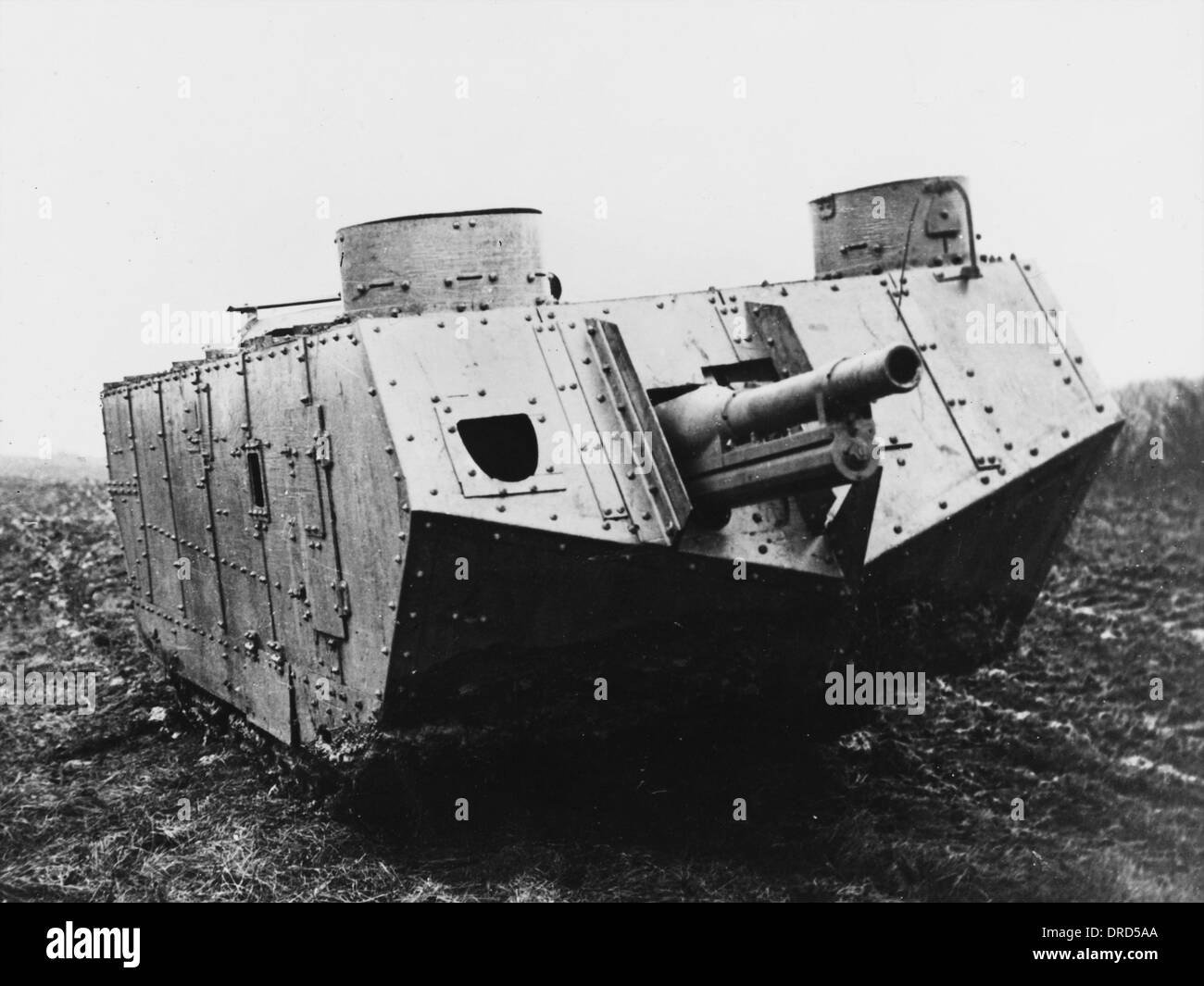 French Ww1 Wwi Tank Stock Photos & French Ww1 Wwi Tank Stock Images Alamy