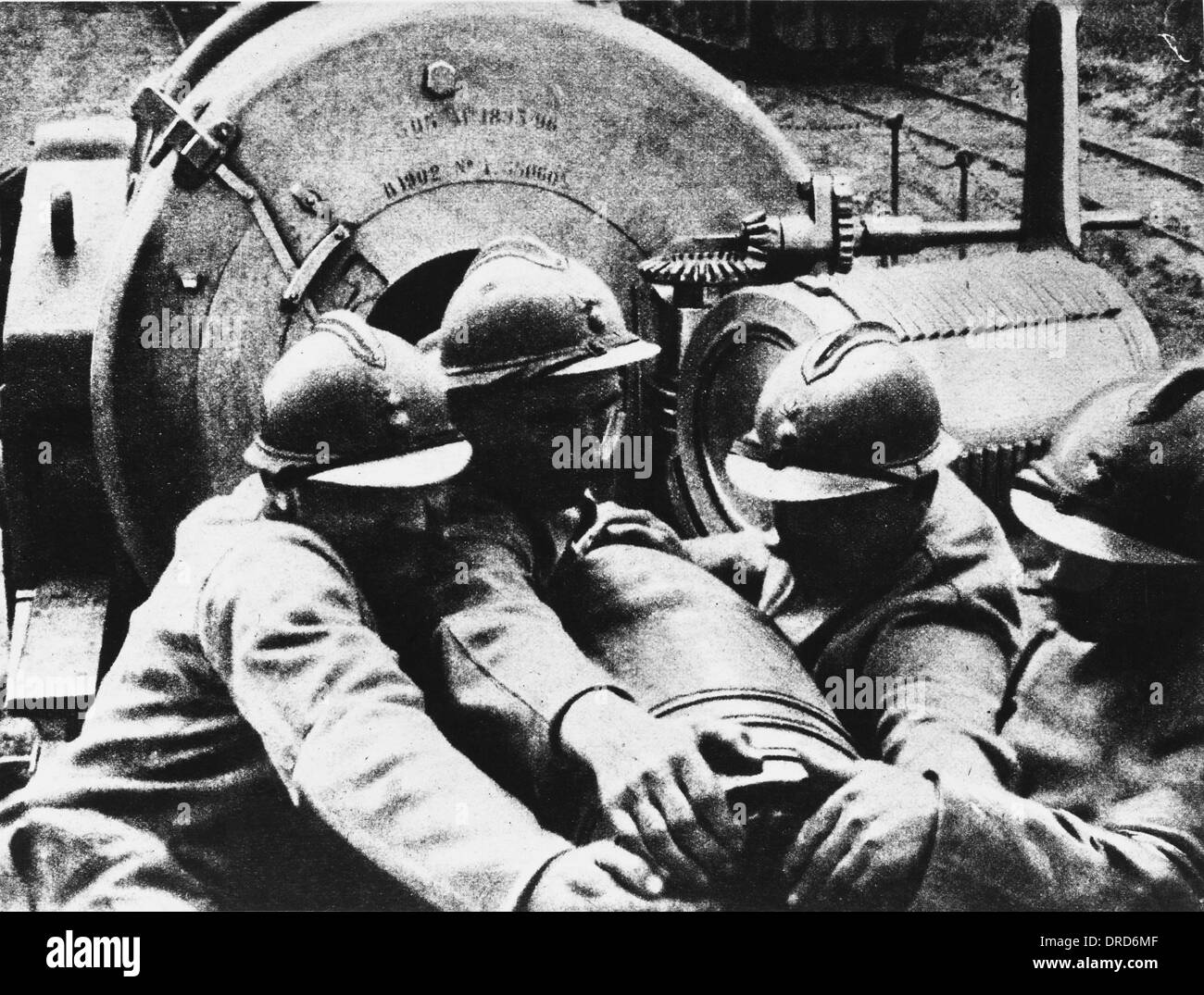 Loading ammunition hi-res stock photography and images - Alamy