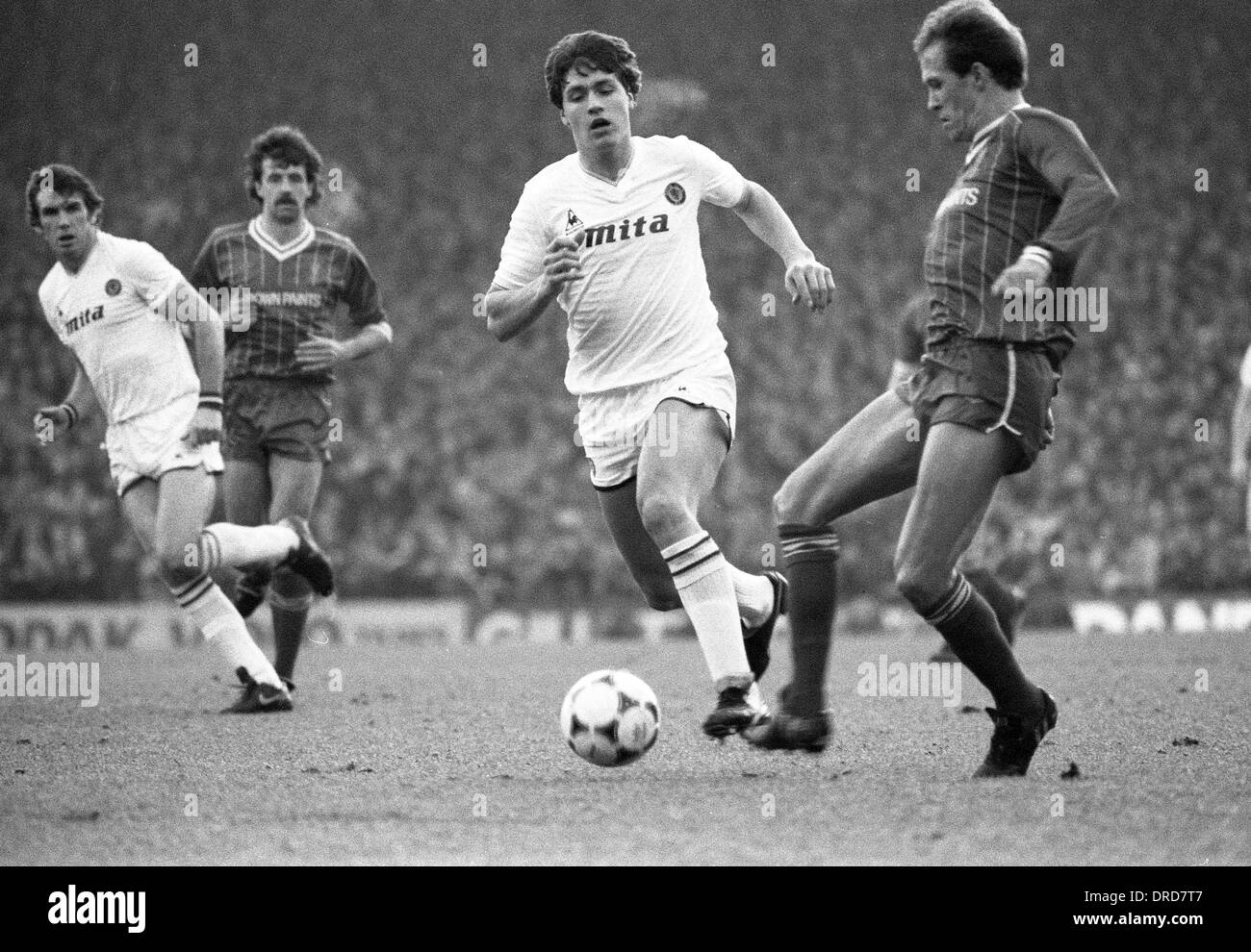 liverpool-v-aston-villa-fa-cup-match-action-05-january-1985-paul