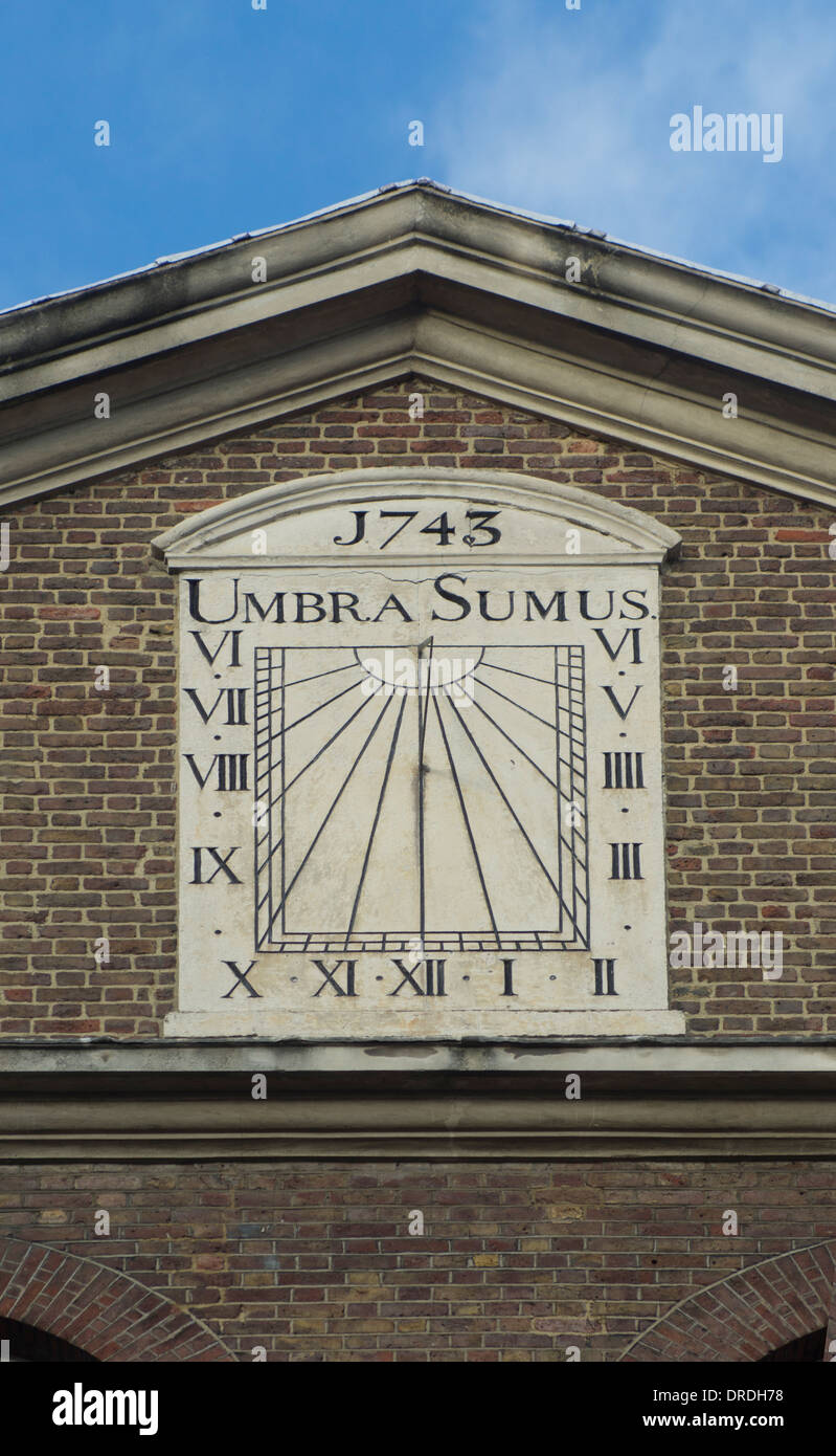 Sundial Brick Lane London Stock Photo - Alamy