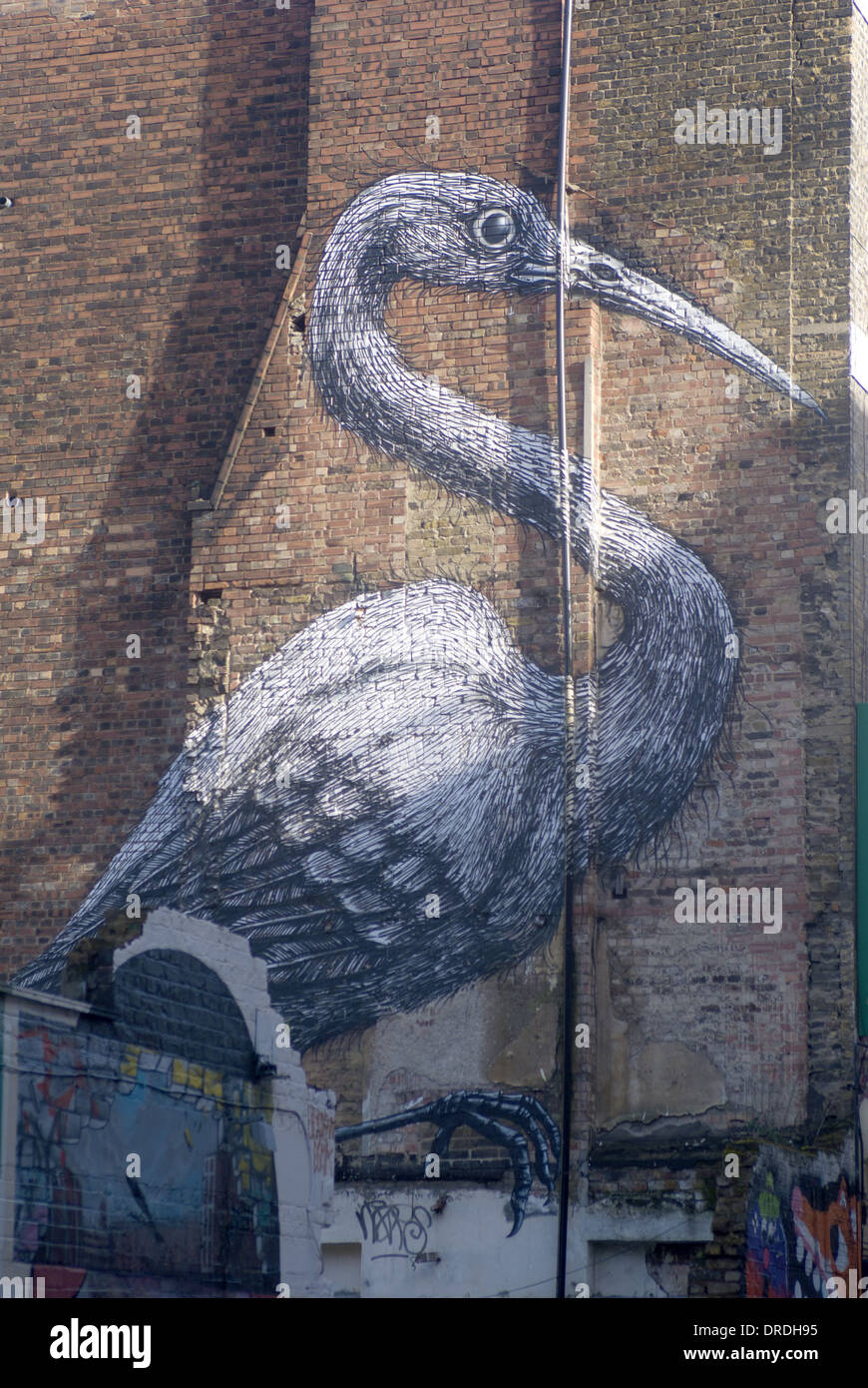 Hanbury Street Crane  Roa  Street art east london Stock Photo