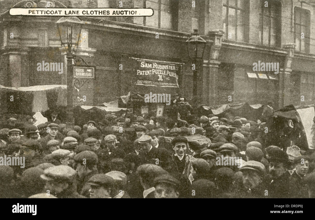 Petticoat Lane Market, London Clothes Auction Stock Photo Alamy