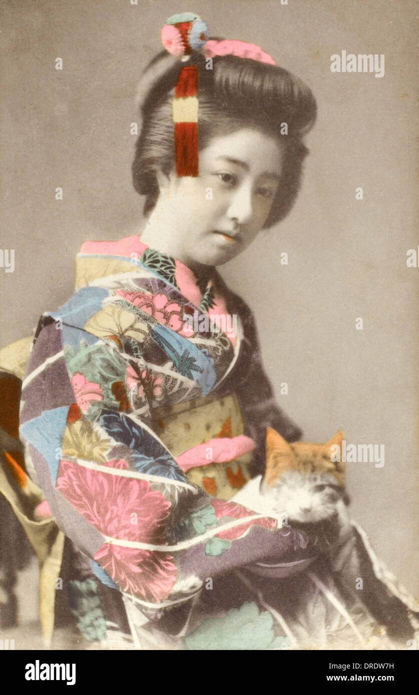 Japan Geisha girl with cat Stock Photo Alamy