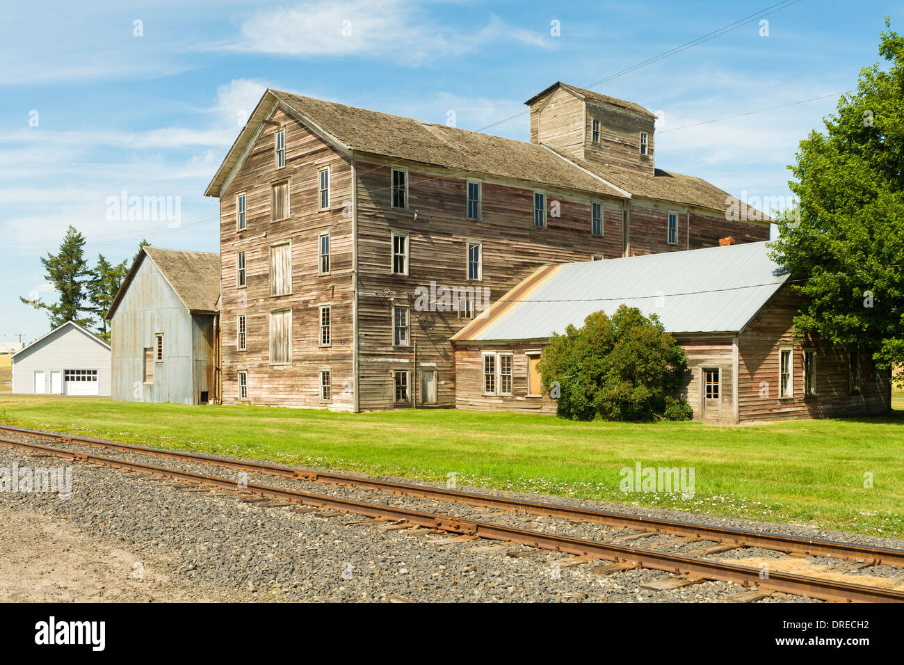 Barron Flour Mill (1890), Oakesdale, Washington, USA. The only intact