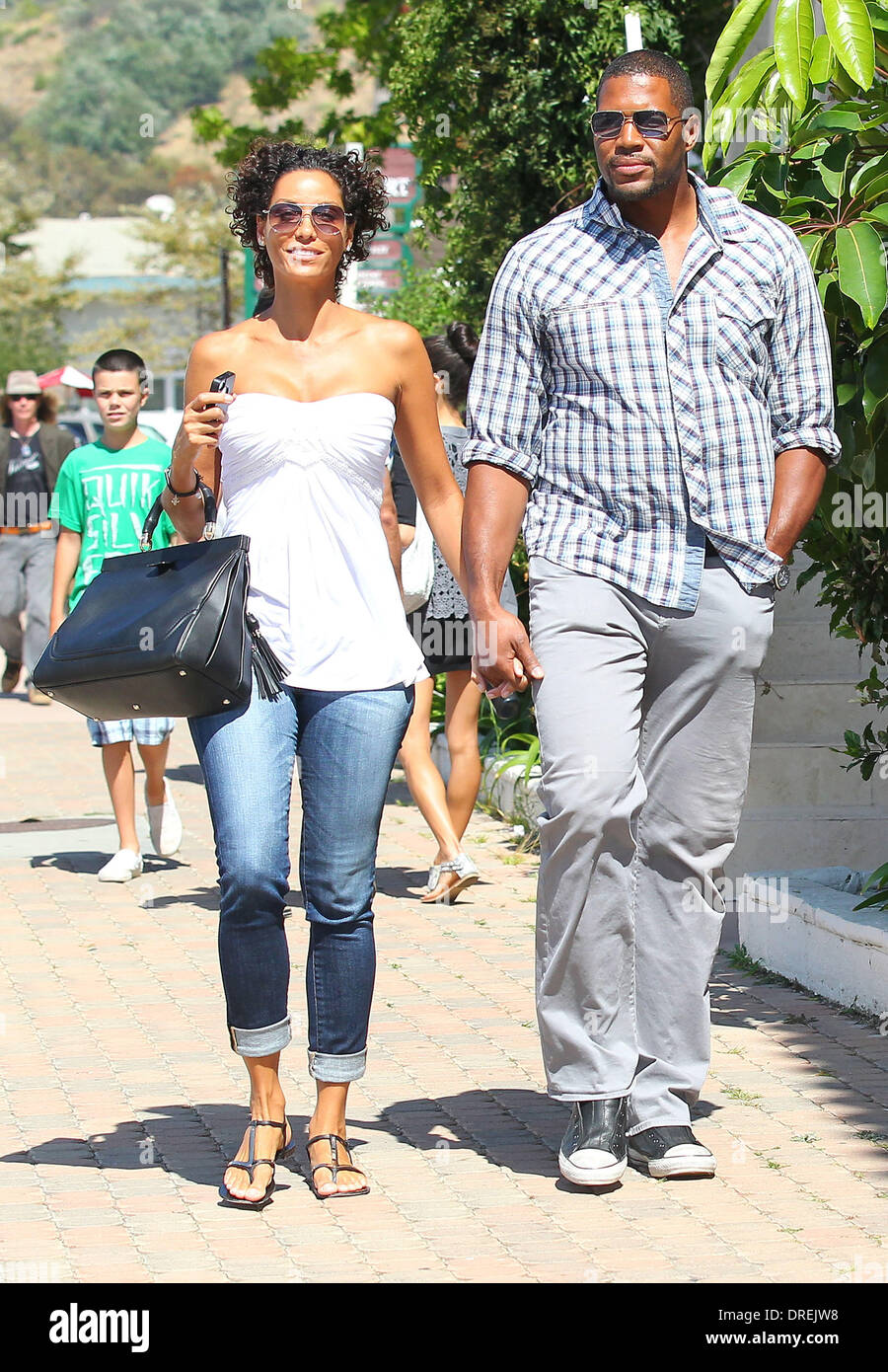 Nicole Murphy and Michael Strahan out and about at The Malibu Country Mart Los Angeles, California - 29.07.12 Stock Photo