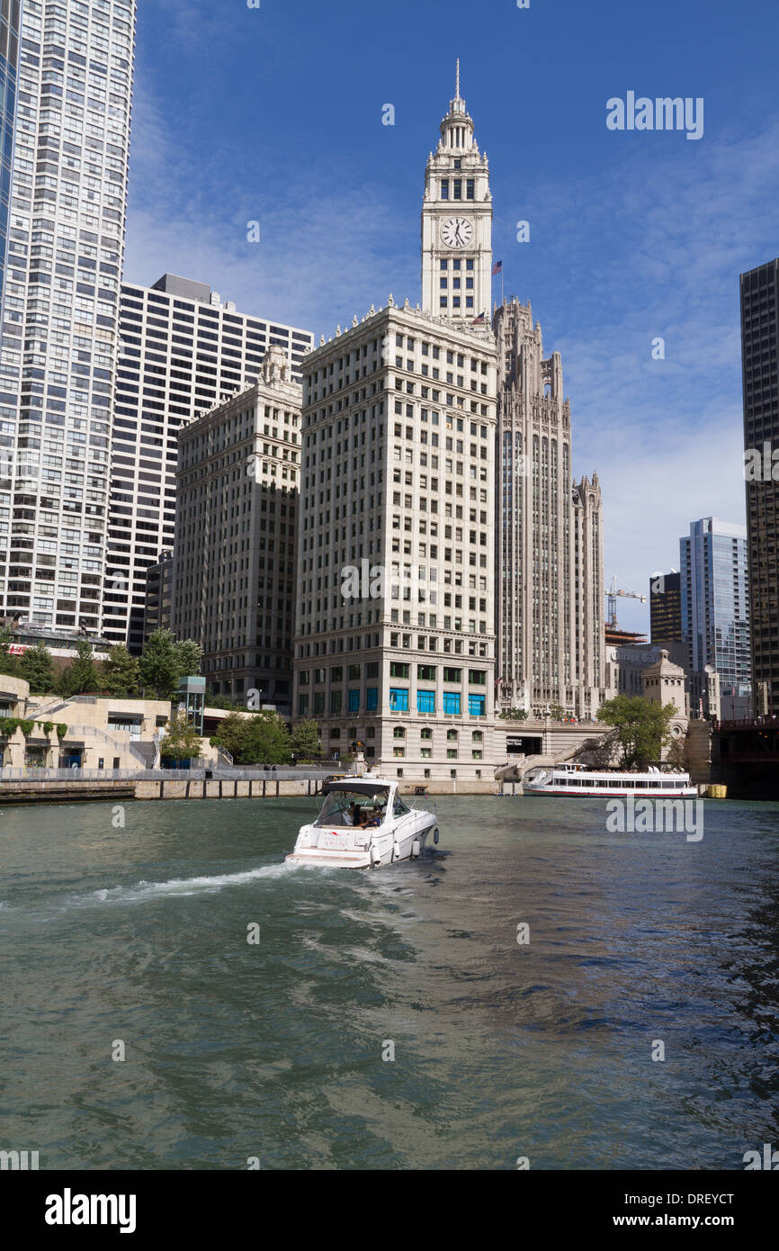 Wrigley Building and river, Chicago Stock Photo
