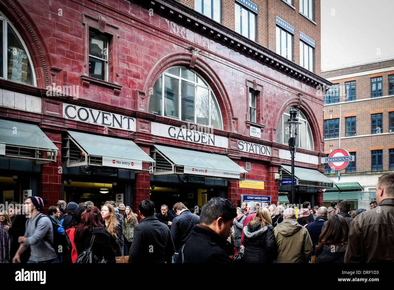 Covent garden tube station hires stock photography and images Alamy